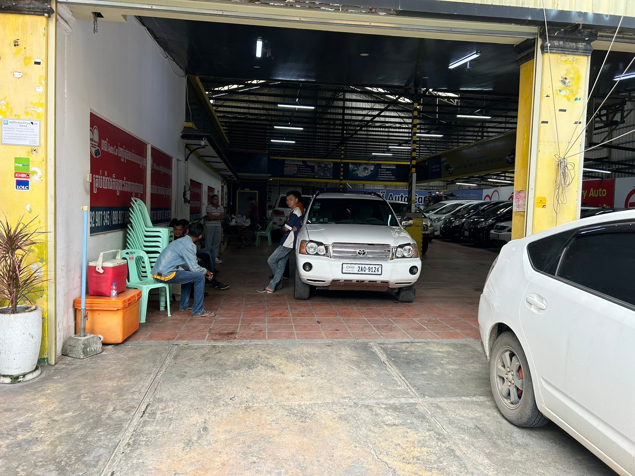Meta Auto Car ជំនាញប្រឹក្សាជួយឯកសារបង់រំលស់រថយន្តគ្រប់ប្រភេទ | Phnom Penh