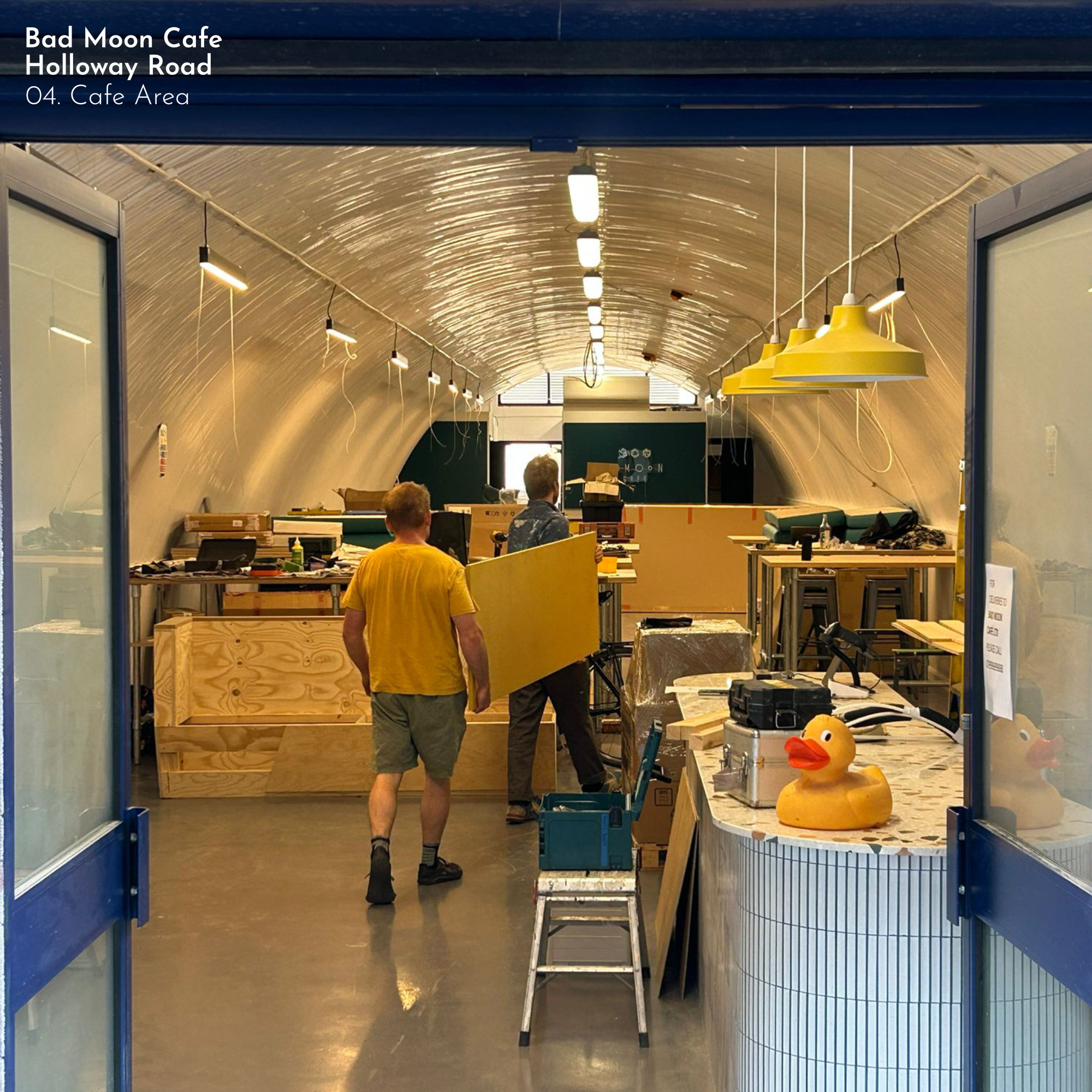 bad-moon-cafe-bad-moon-cafe-holloway-road-is-so-close-to-facebook