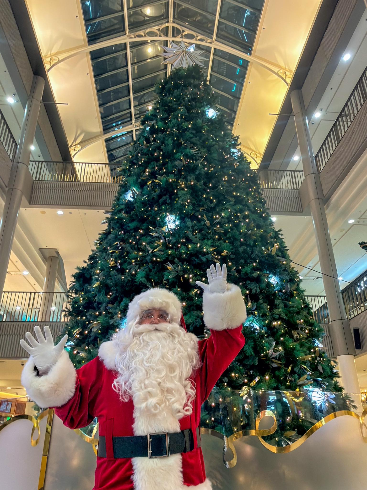 Canberra Centre - 🎅🏻 Santa has officially landed at... | Facebook