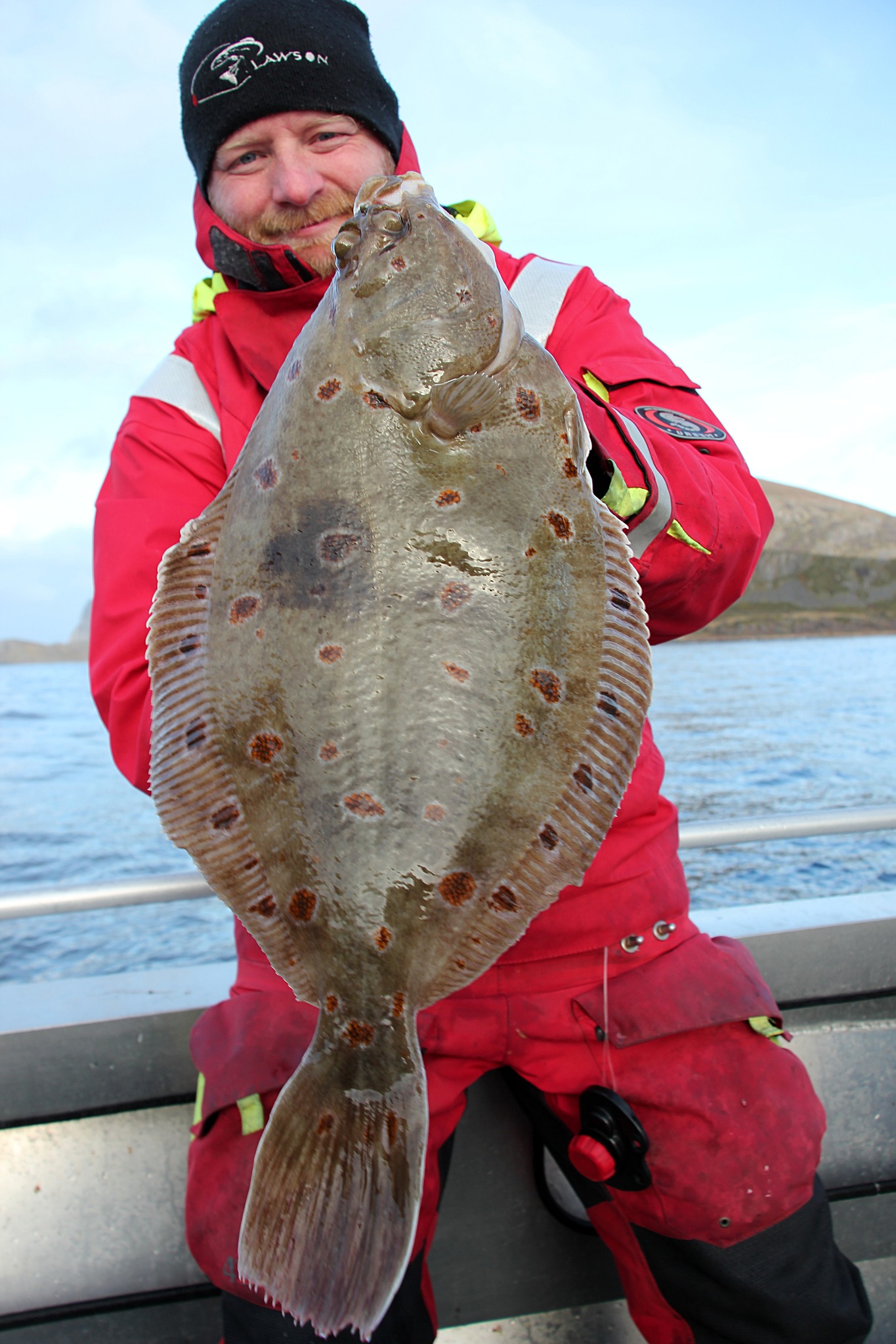 Fisk og rask - Stor rødspette fra værharde Lofoten,... | Facebook