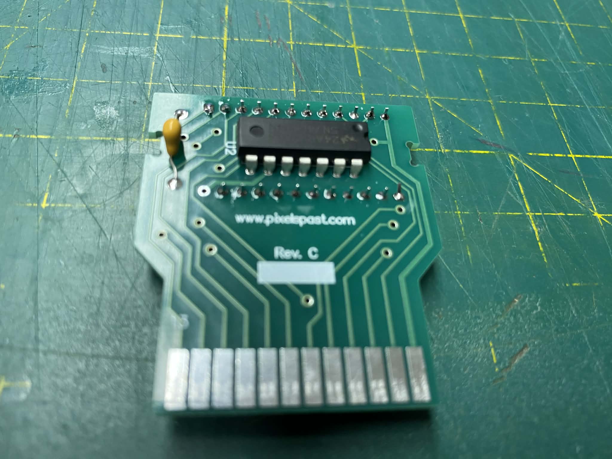 Using 27c256 eproms in pixels past 2k/4k pcb