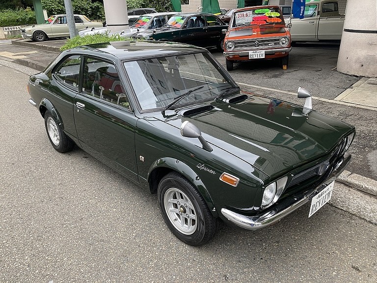 I just scanned the JDM 1971 Toyota Sprinter sedan brochure, which