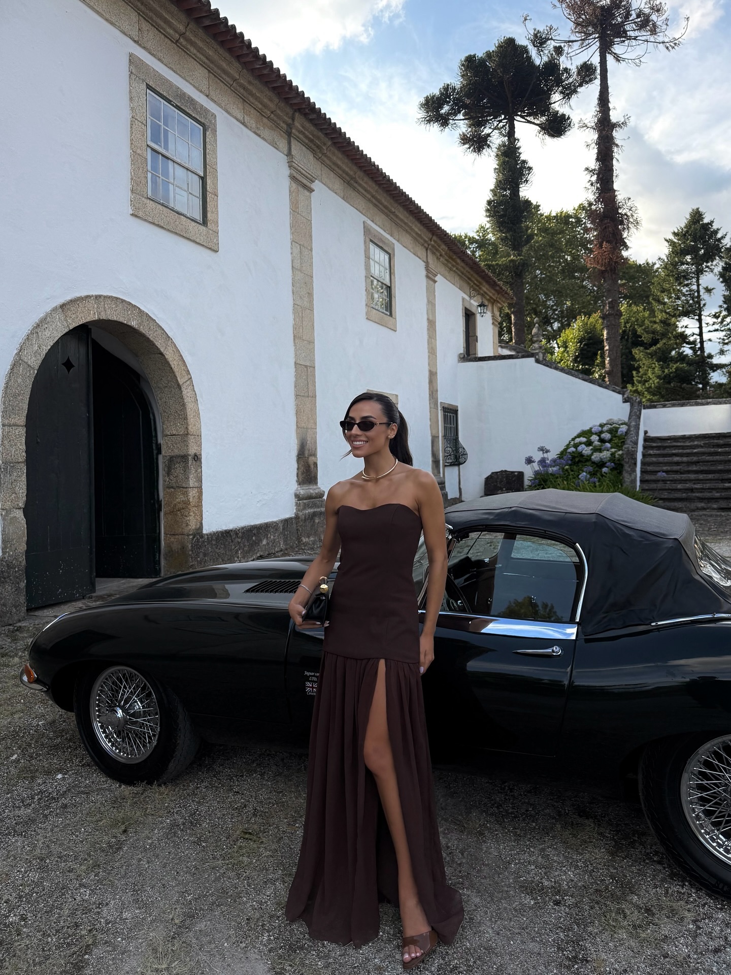 jocelyn maxi dress black We're currently saving every pic of @adanielarocha in the in Chocolate 🤎 #showpo 🛒Jocelyn Maxi Dress in Chocolate: http://bit.ly/4myacwS The sleek column silhouette NEW Blue Velvet Halter Backless Size:XXS-S