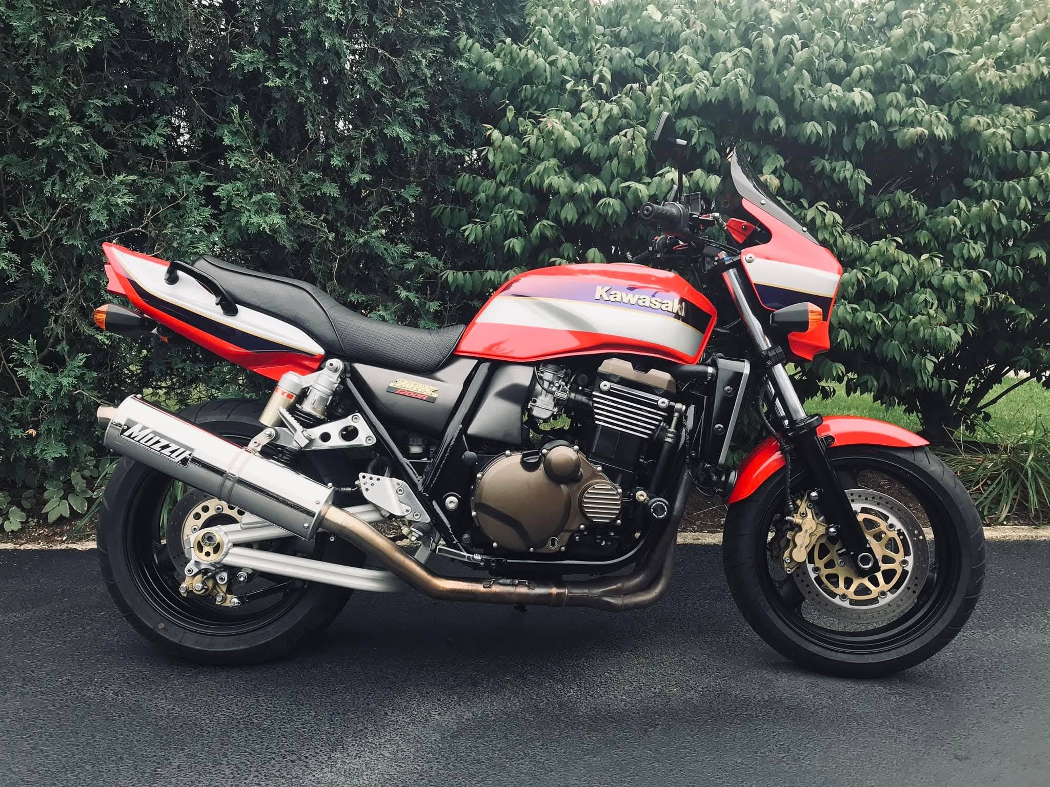 What are your TRUE thoughts on the Kawasaki ZRX? 🤷🏻‍♂️