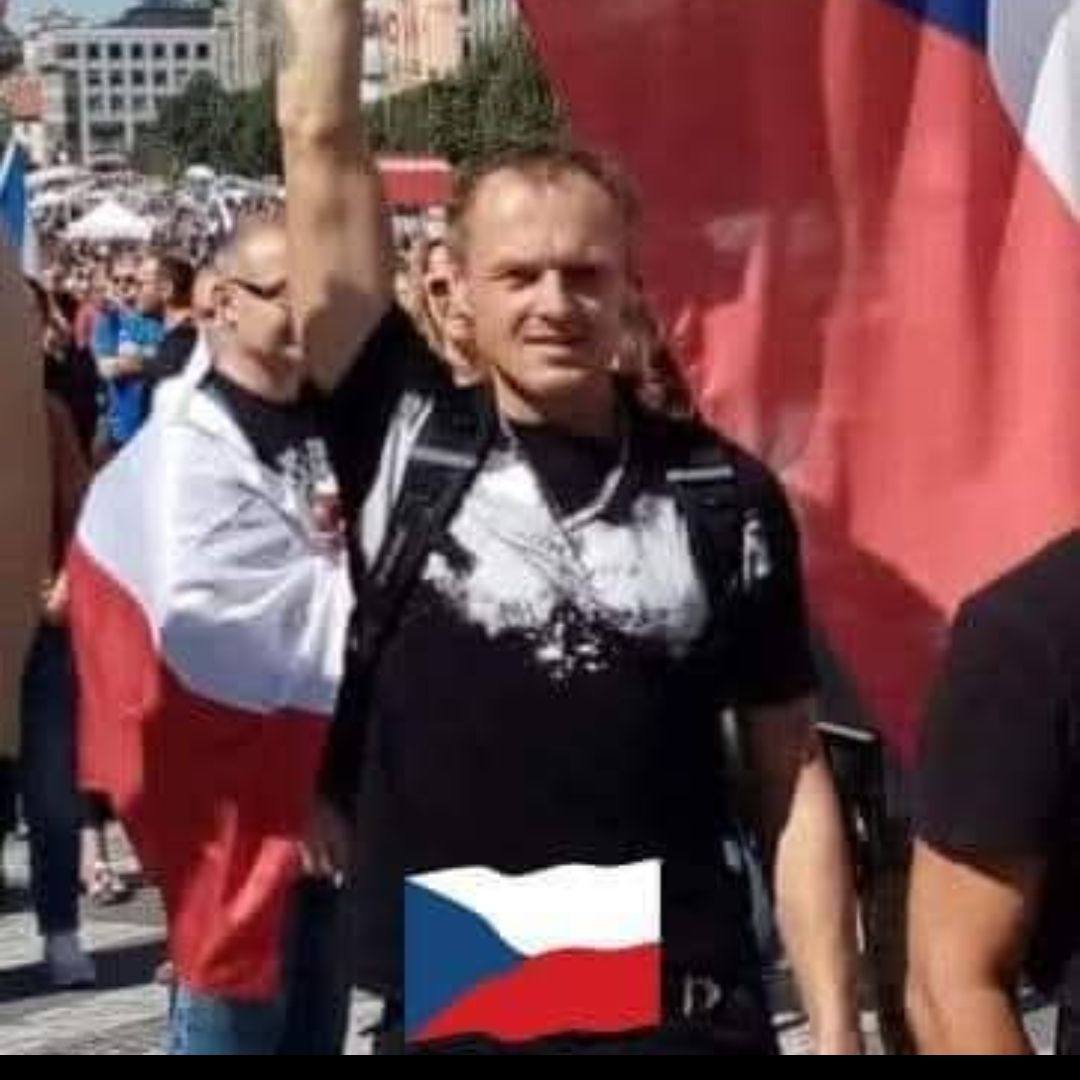 Martin Šimek - Pražáci jsou hlupáci! | Facebook