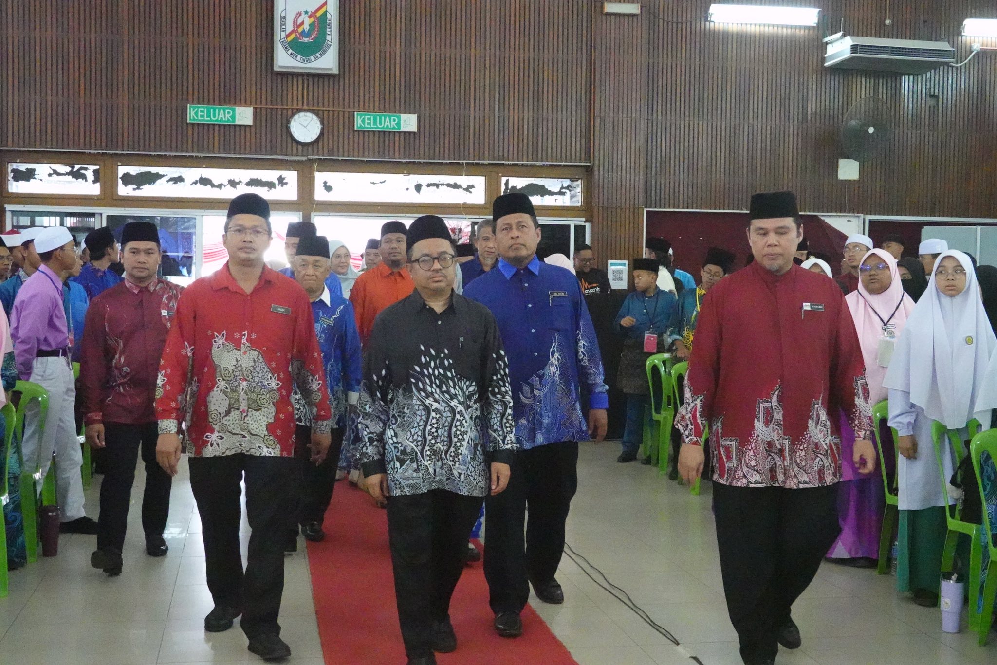 Sekolah Agama Menengah Tinggi Tengku Ampuan Rahimah Sg. Manggis Banting ...