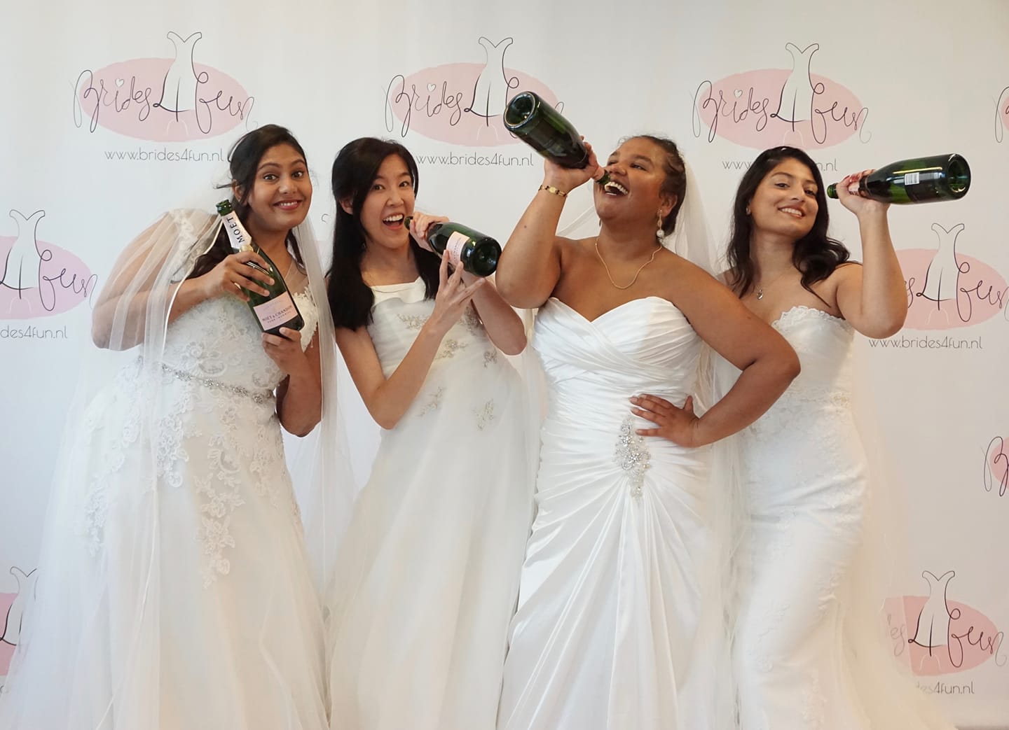 Brides4fun - 🥂 GIRLS JUST WANNA HAVE FUN 🥂 Met welke...