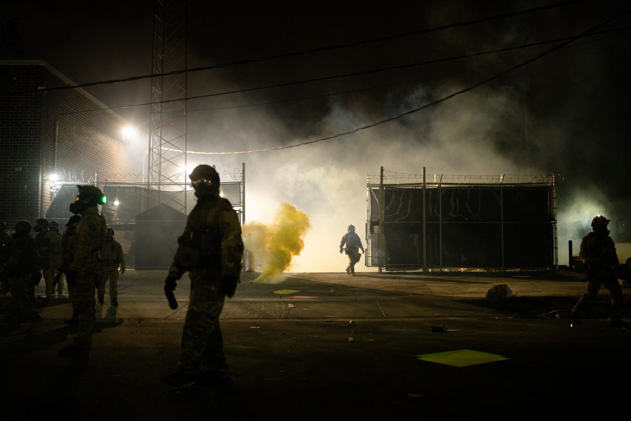 Block - This Week In Photos 📸 ️ Tensions flare outside ICE facility ️ ...