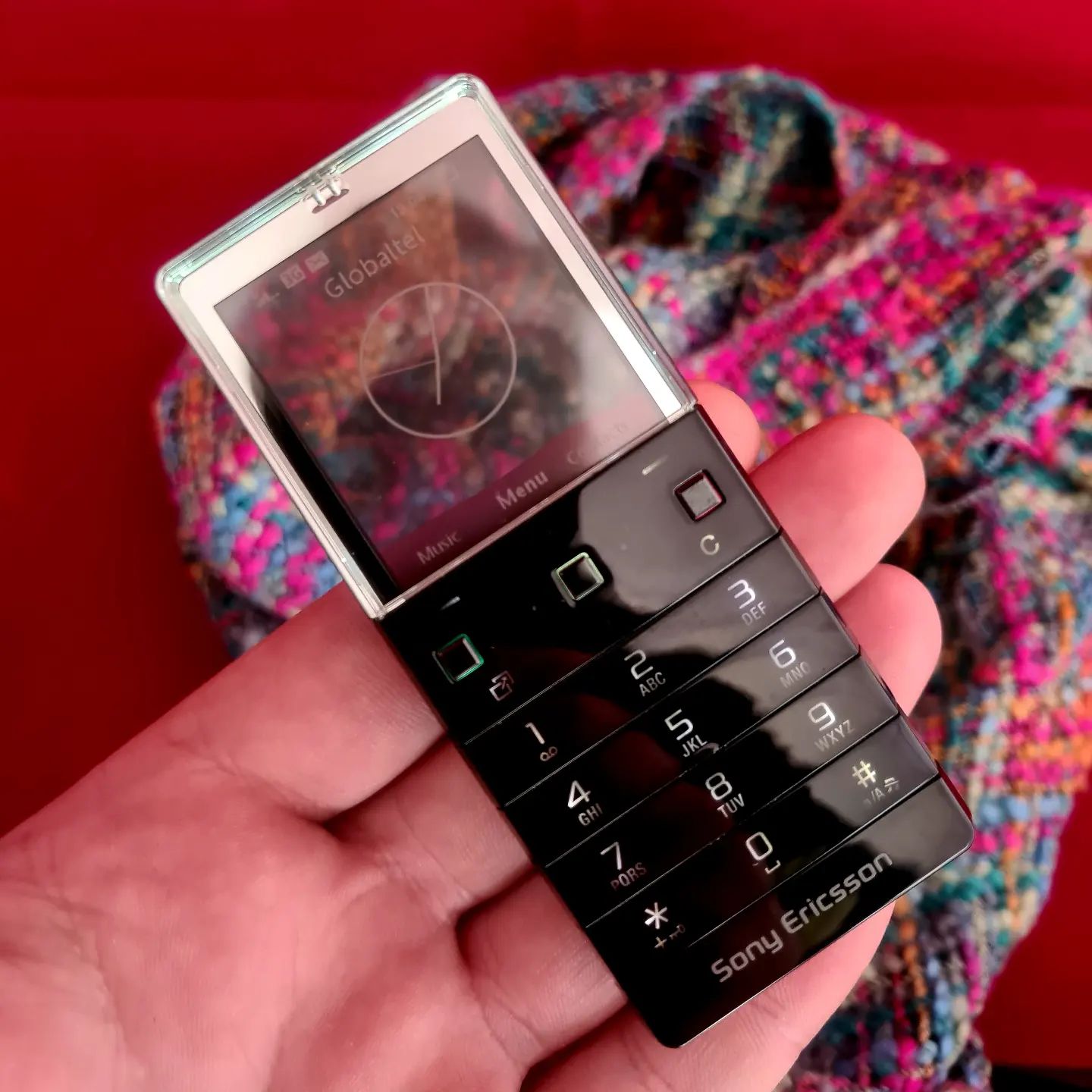 Sony Ericsson Xperia Pureness X5 2GB Transparent screen Unlocked