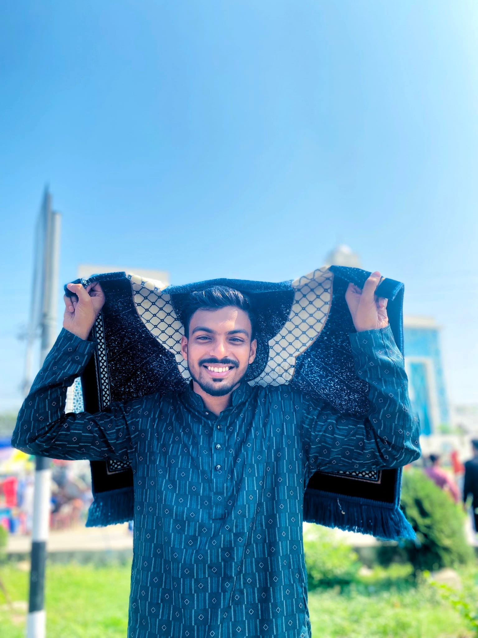 Oli Ahamed