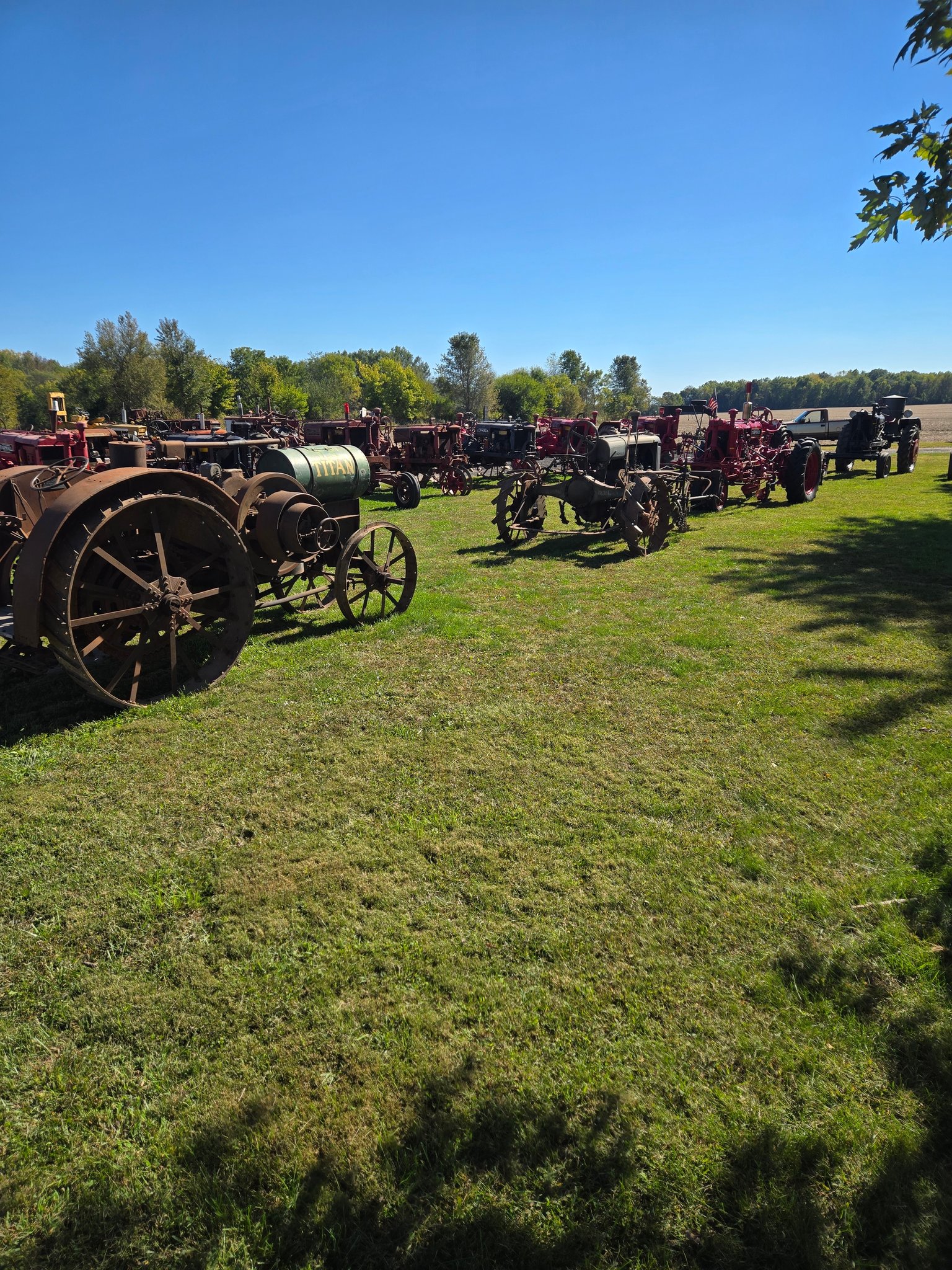 Rustic Red Acres Tractor... - Rustic Red Acres Tractor Parts