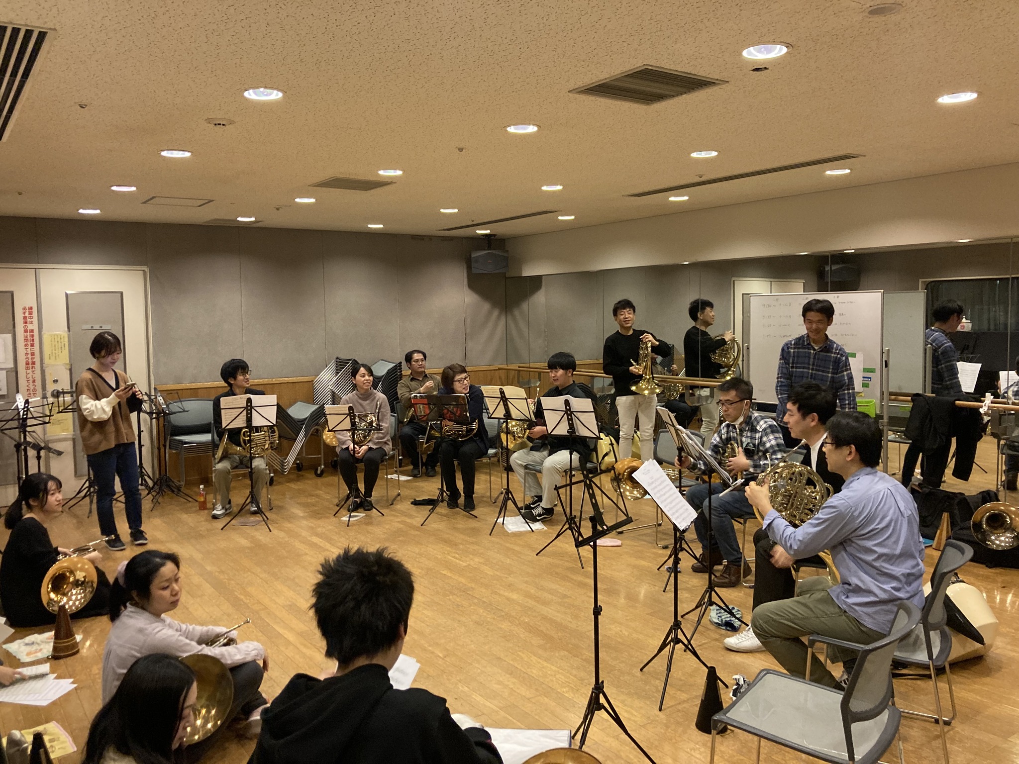 多摩かたつむりの会 - 皆さん、こんはんは🌙 三月になり暖かくなりましたね～♬... | Facebook