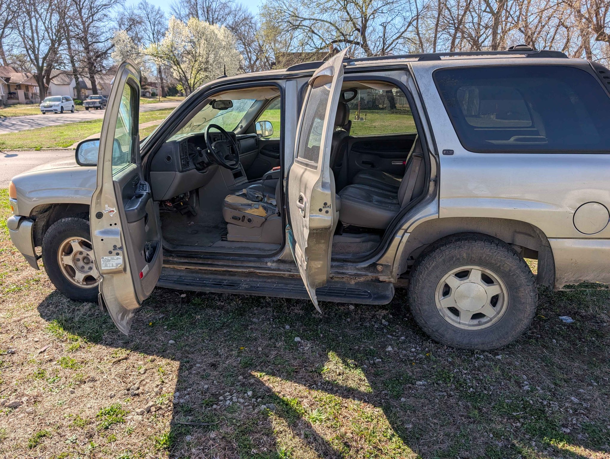 2003 Yukon XL 248k miles - Cars & Trucks - Humboldt, Kansas | Facebook