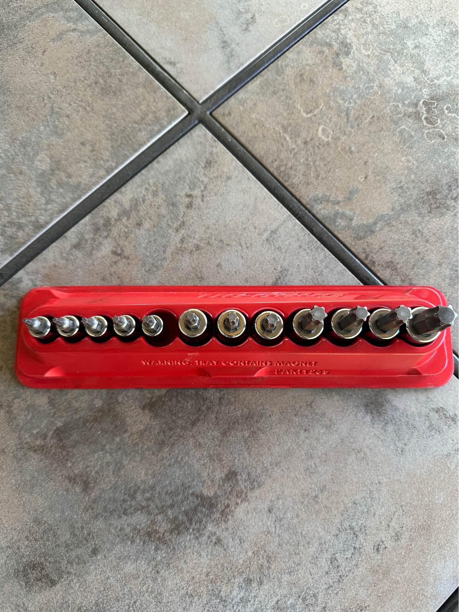 Snap-on 12 PC Torx Socket Set - Socket Drivers - Selma, California 
