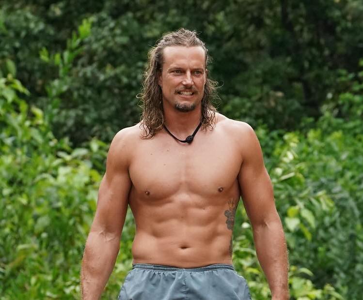 Aussiecelebs - Who is David Genat wife Pearl Christensen, how many ...