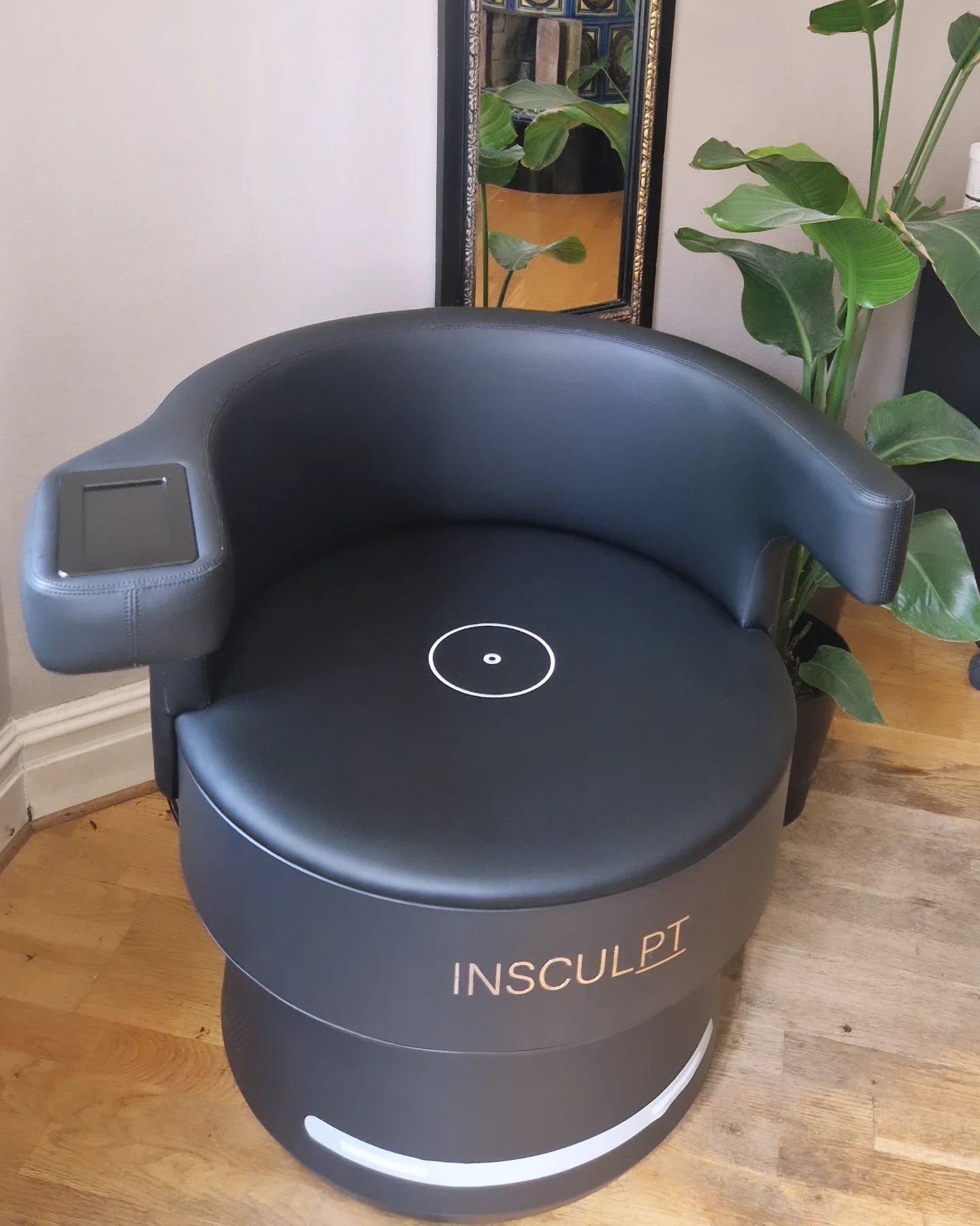 Syninge Relax - Tiden är bokad! Vilket tråkigt väder! Då måste jag ...