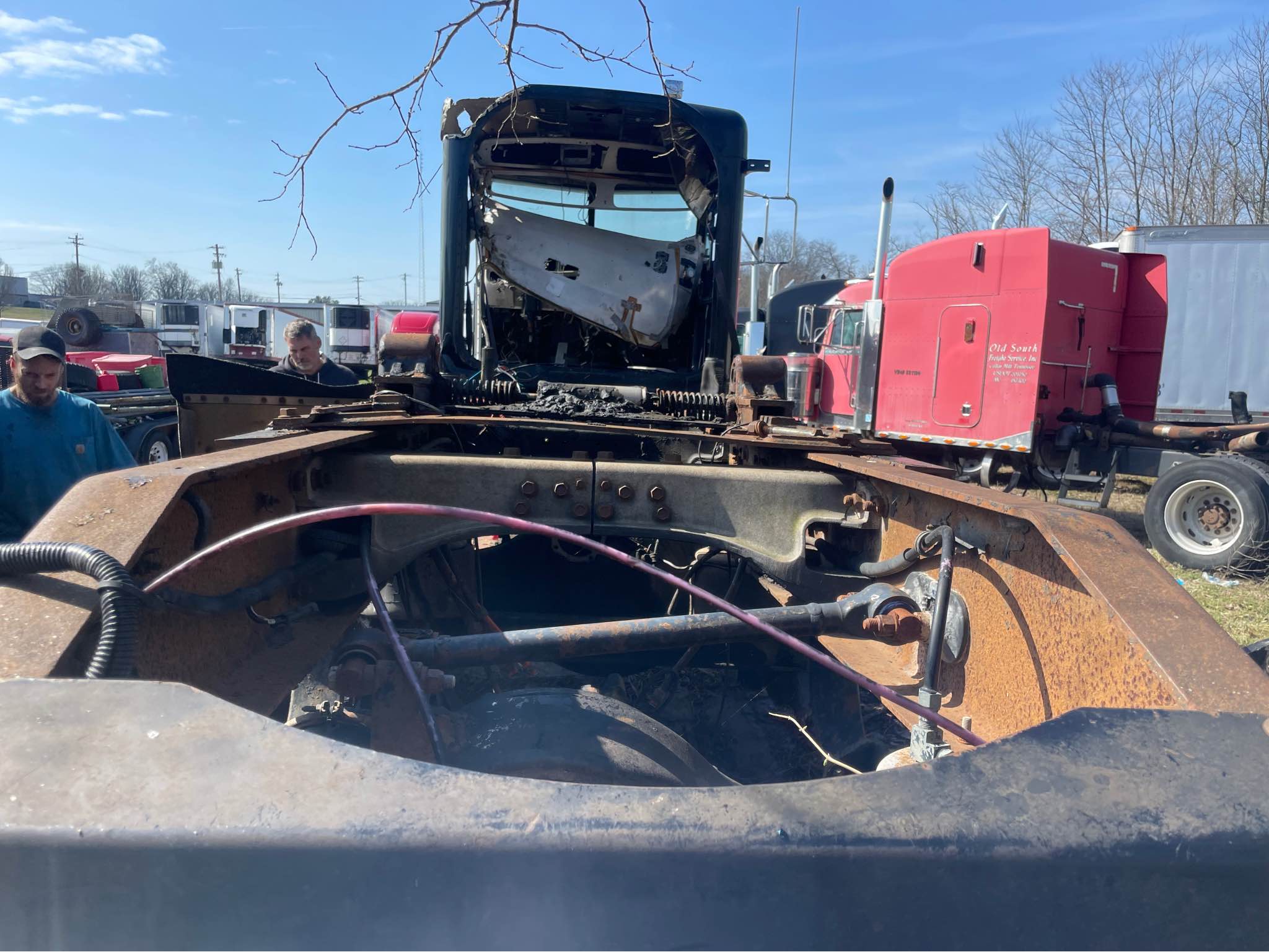 2004 peterbilt parts. Frame rails rear ends misc parts and damaged hood ...