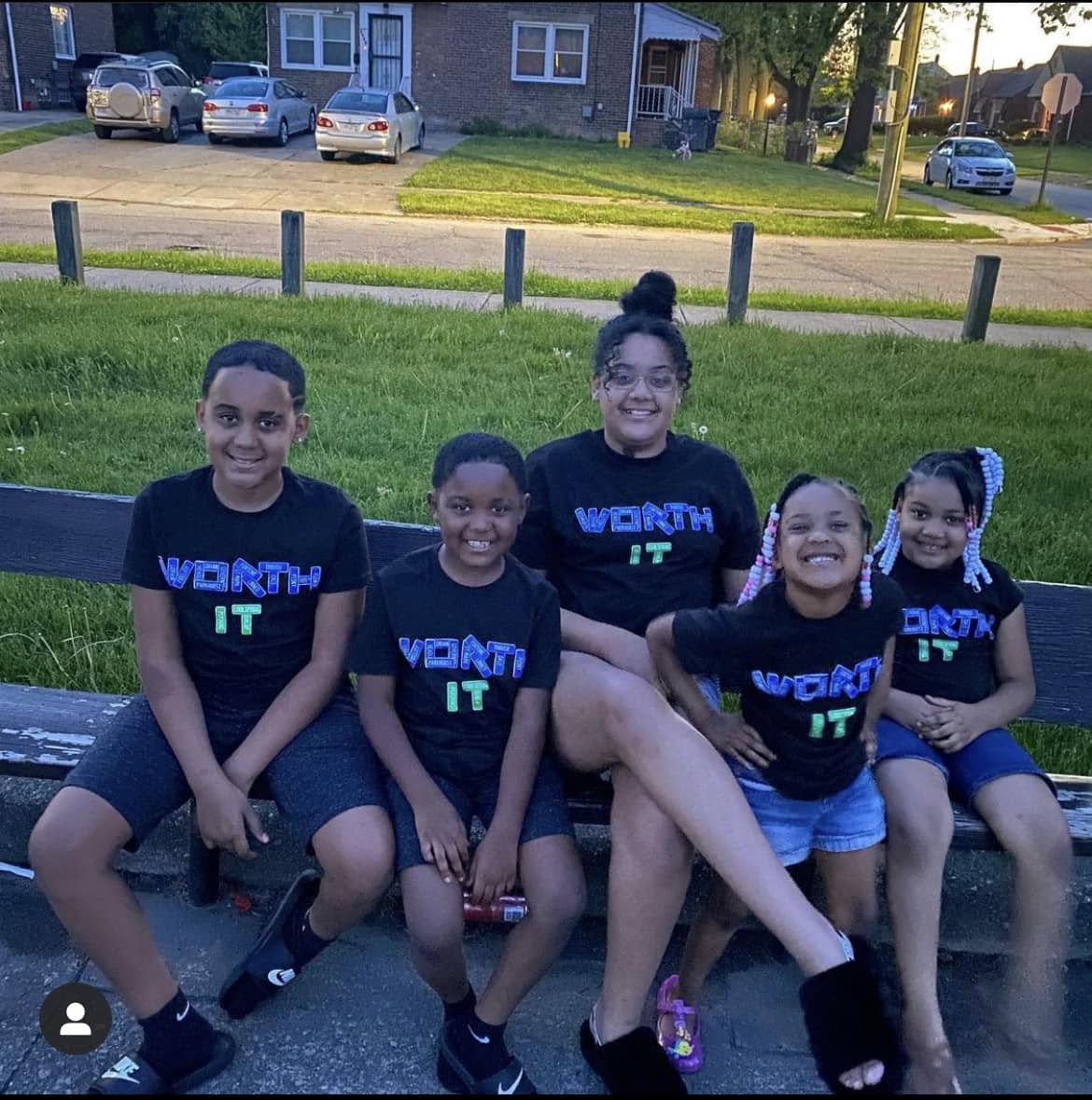 2 Many - THE NEXT GENERATION KNOWS THEIR WORTH 💯 Young kings and queens ...
