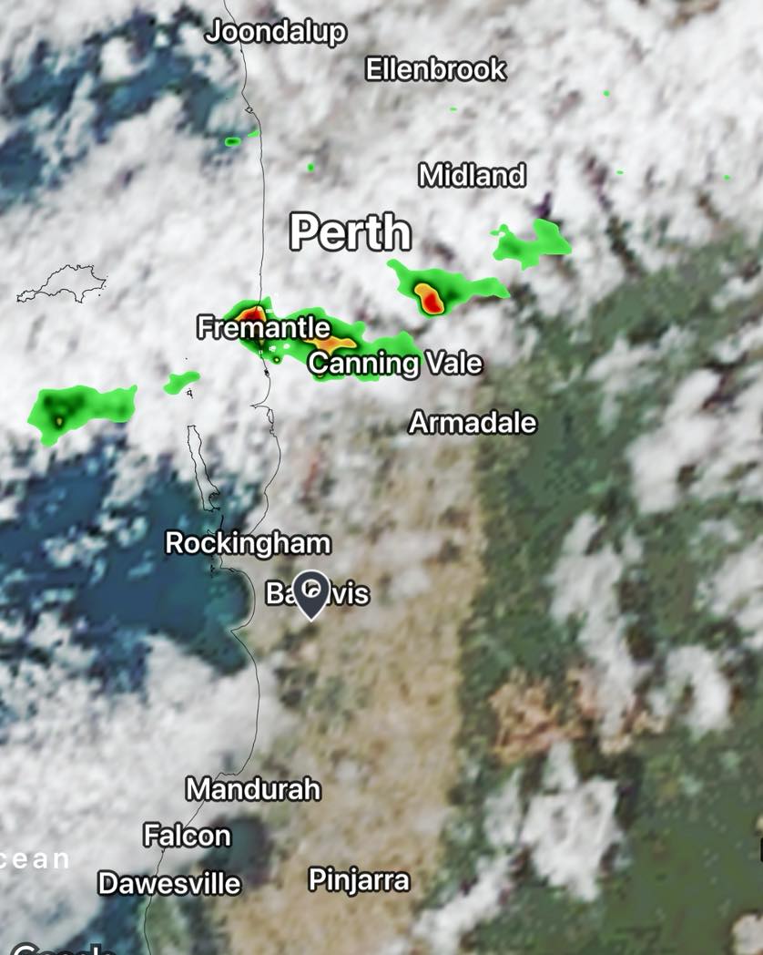 Perth - These cells are exploding!! Heavy rain already in the centre of ...