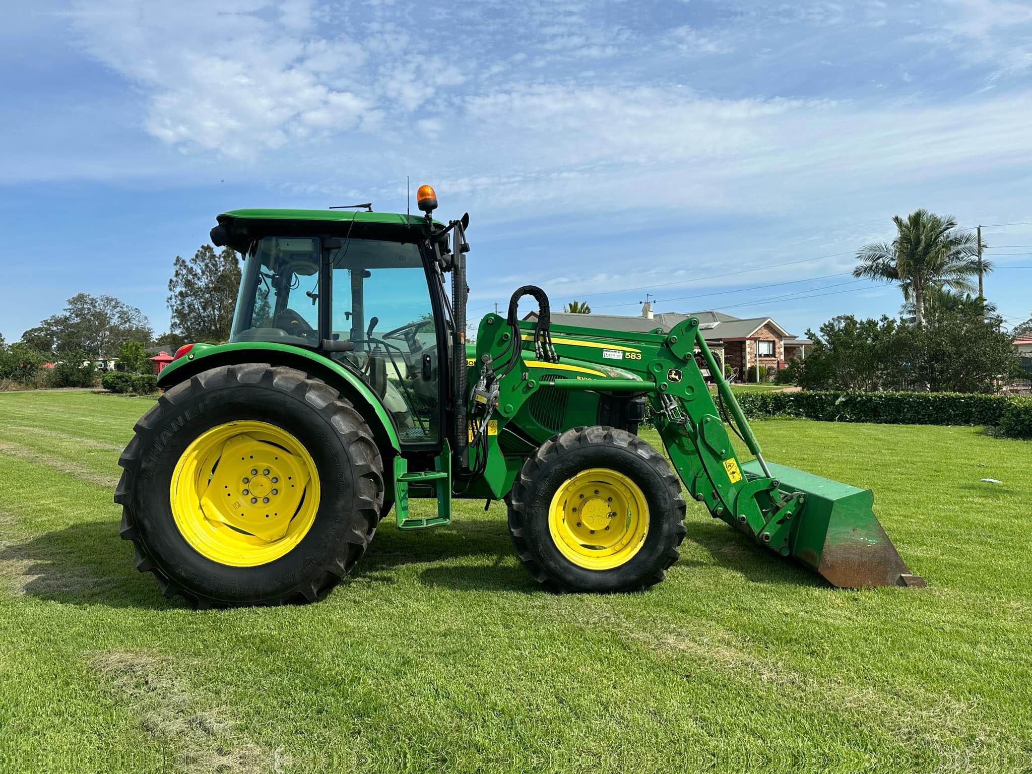 2012 John Deere 5100R Premium Loader Tractor