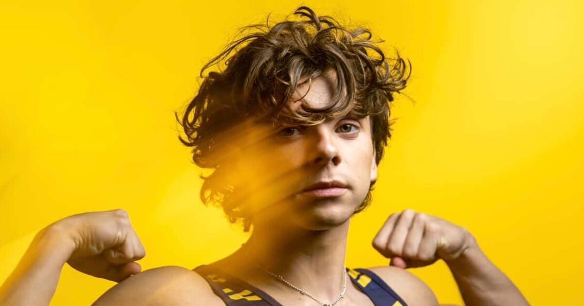 Outsports - Gay Michigan gymnast hard-launches... | Facebook