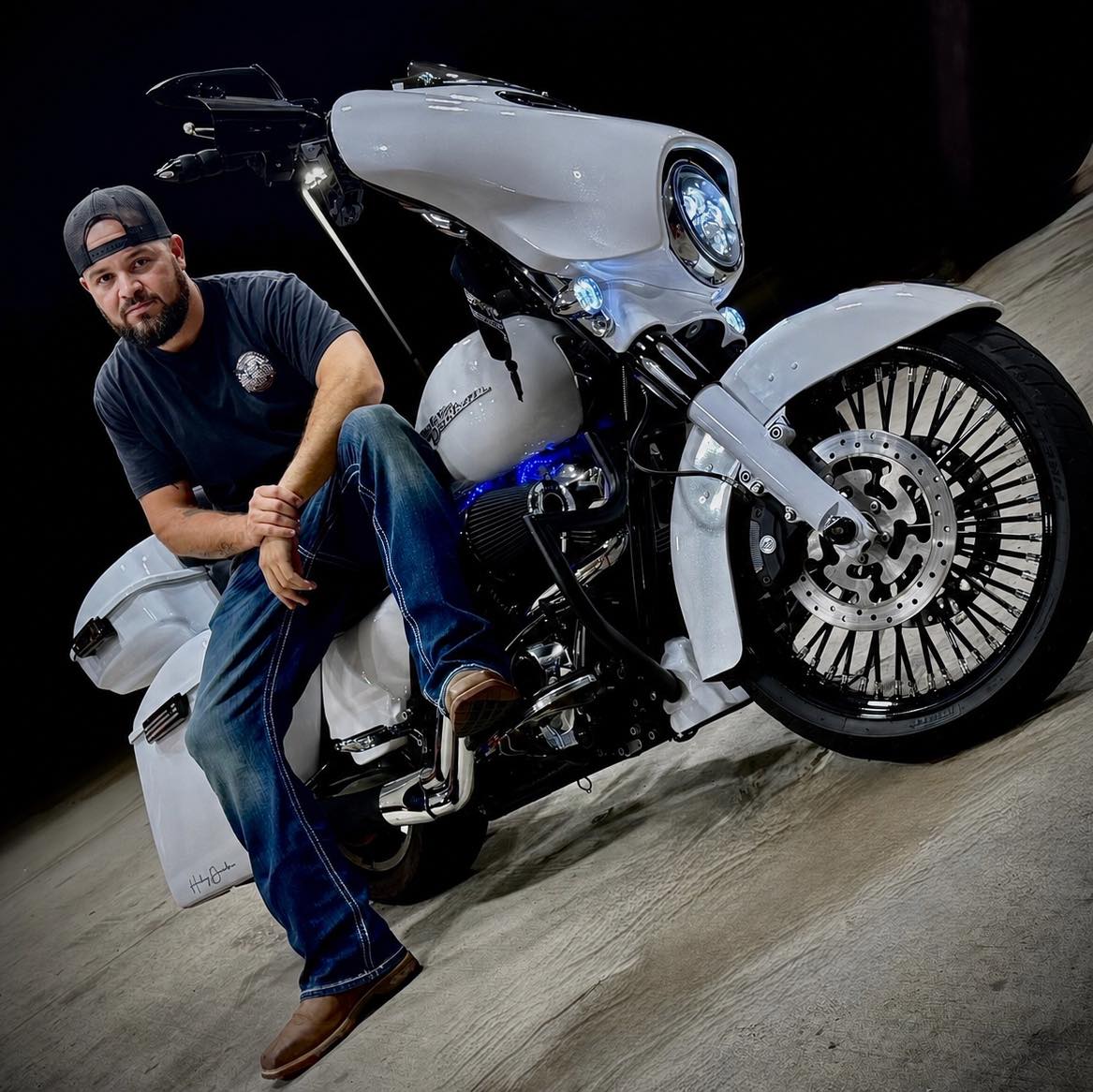 Street Glide Owners | Is there a way to change out the lights in the ...