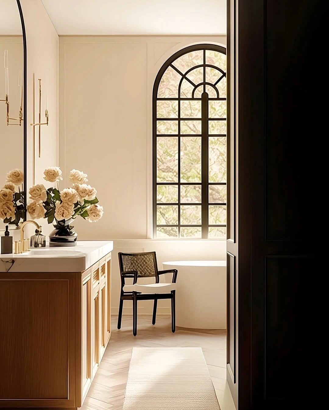 Divine_Design_Decor