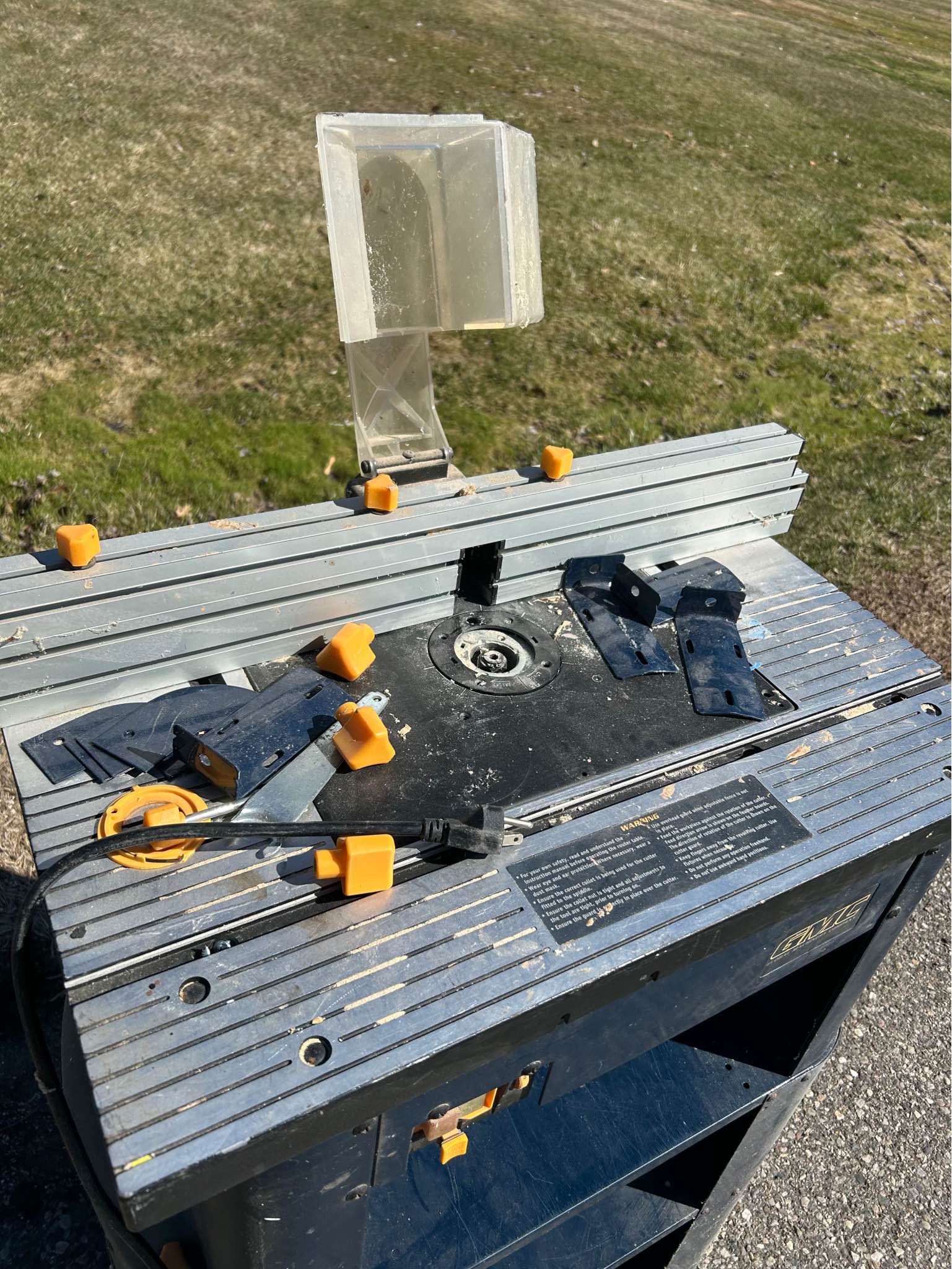 GMC Router Table with Motor - Router Tables - Beverly Hills, Michigan ...