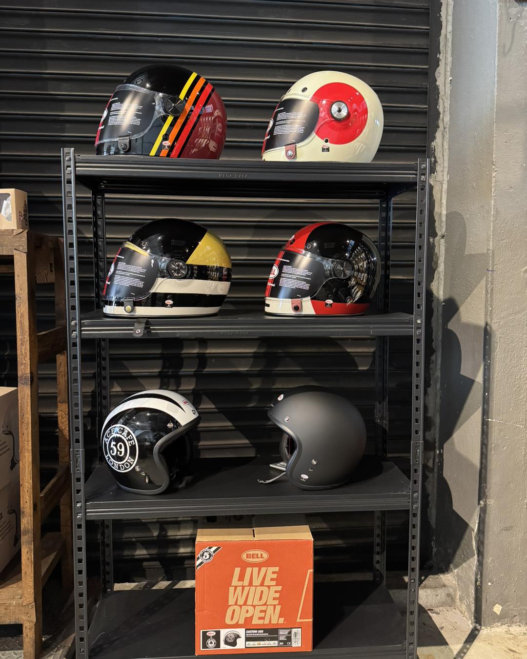 blackout football helmet Riddell SpeedFlex Black Out (2025) Adidas Alliance II Sackpack Model:SCPS76MLF Buy this collectible gravel