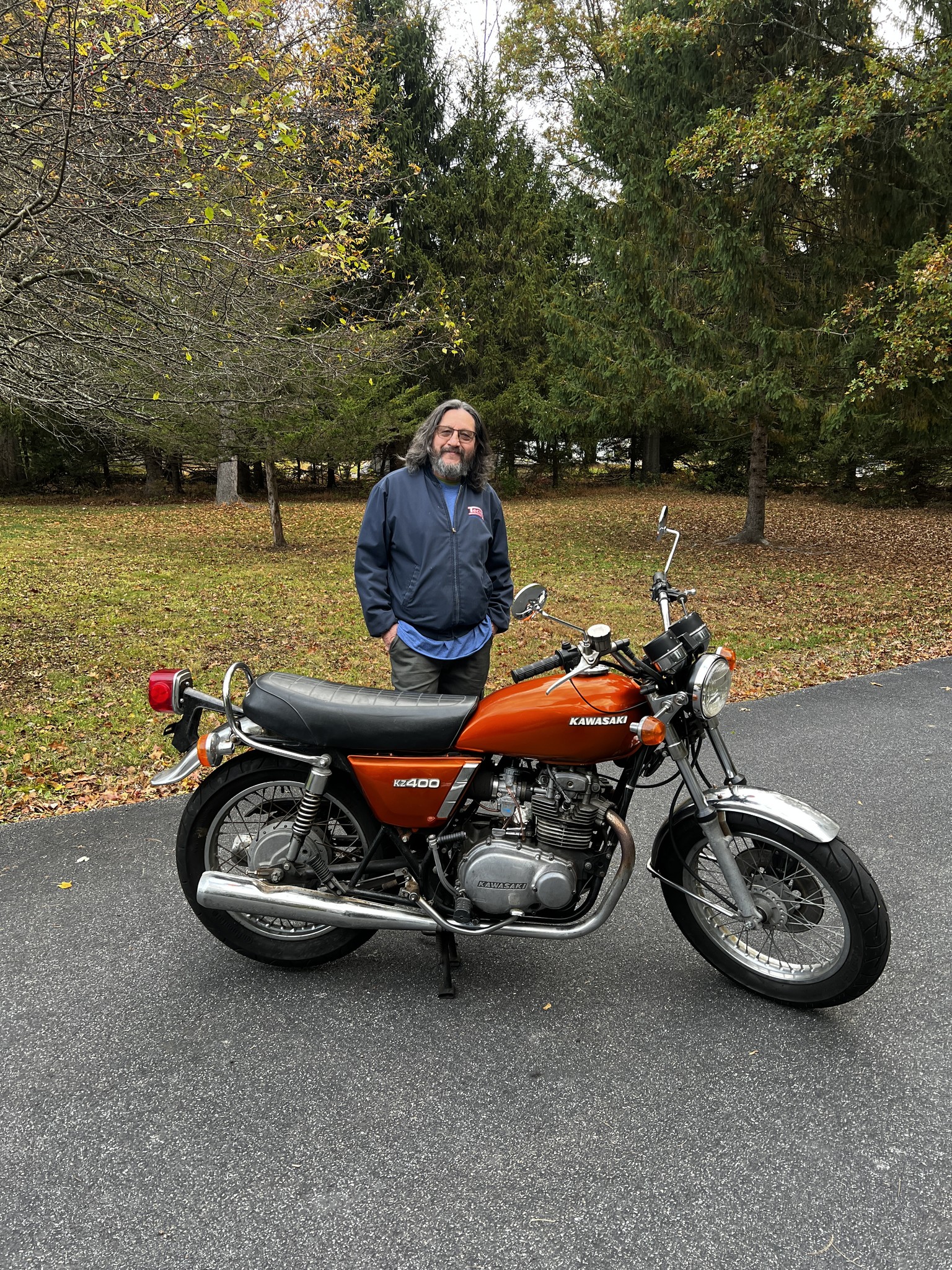 Here's the 1975 Kawasaki kz400 I'm fixing up. With my dad's Vulcan