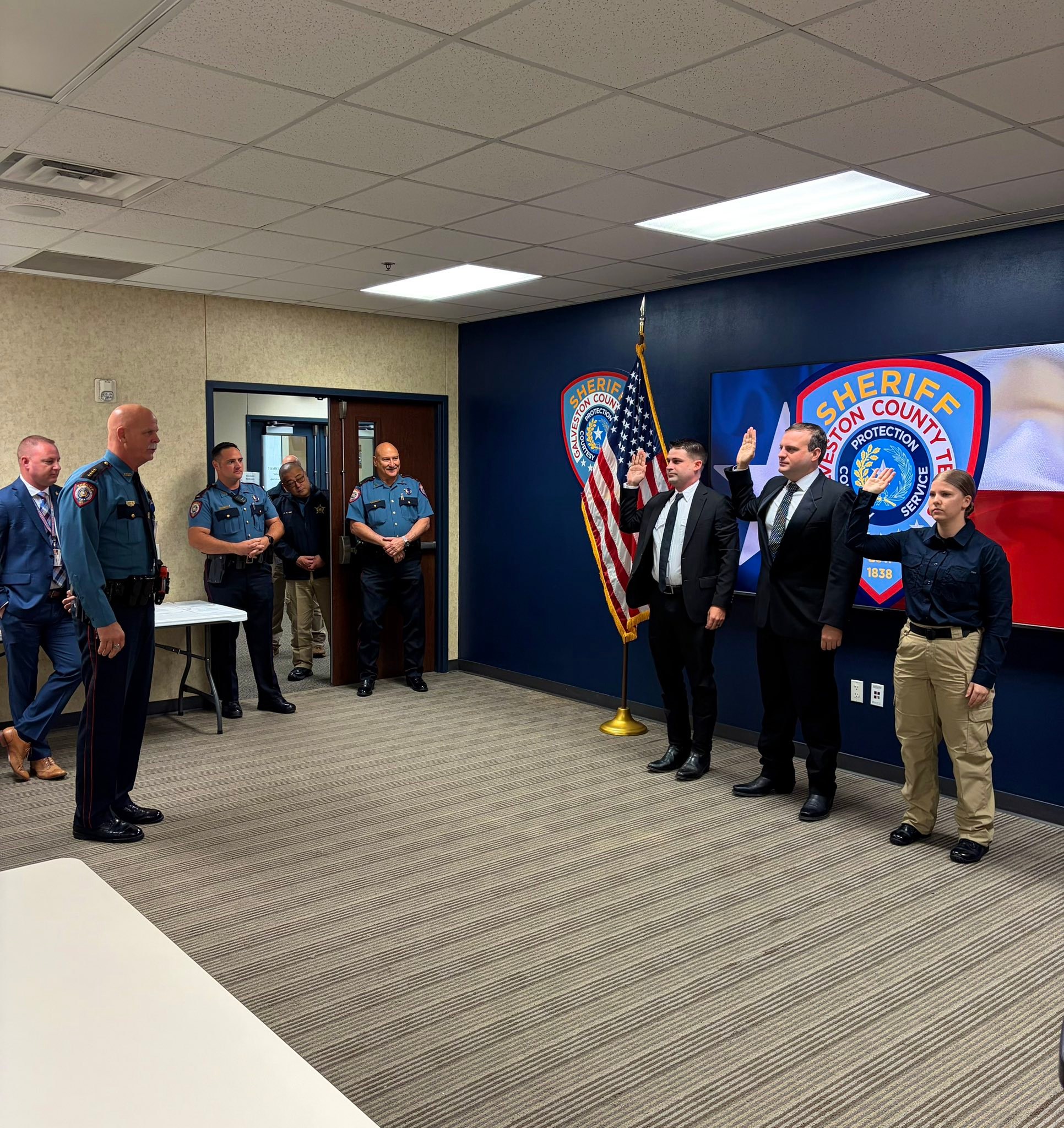 𝐄𝐱𝐜𝐢𝐭𝐢𝐧𝐠 𝐒𝐰𝐞𝐚𝐫𝐢𝐧𝐠 𝐈𝐧... - Galveston County Sheriff's Office | Facebook