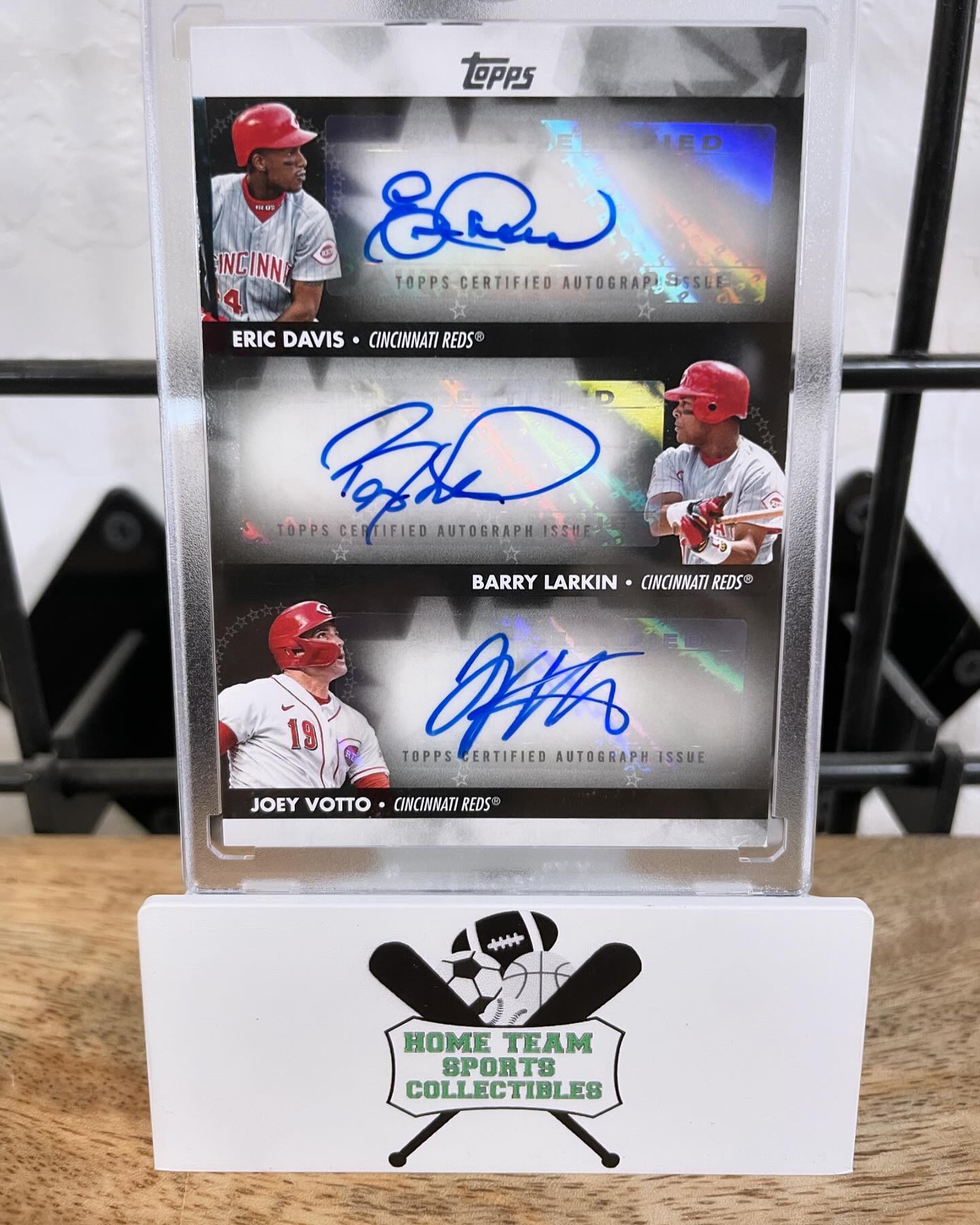Joey Votto 1/1 auto with featuring Mr. Redlegs ?