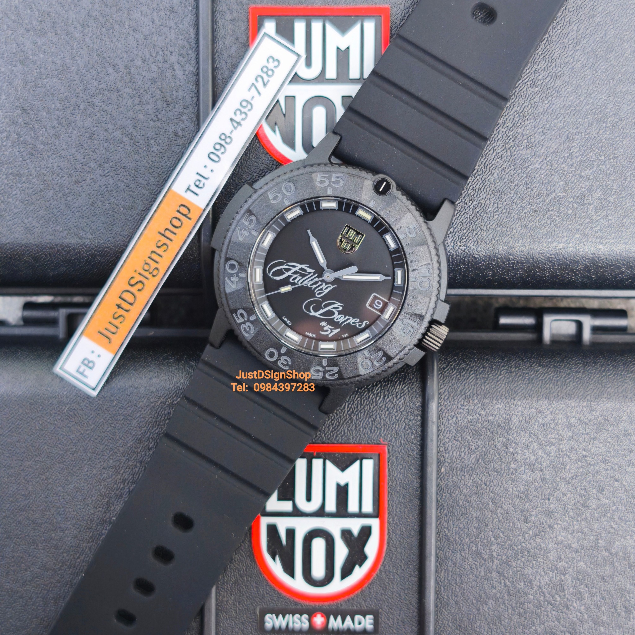 🔥 Luminox 3000 Falling bones (Black/White) limited edition 250
