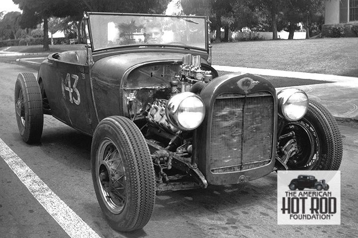 American - PHOTO OF THE DAY 𝚂𝚞𝚗𝚍𝚊𝚢 𝙽𝚘𝚟𝚎𝚖𝚋𝚎𝚛 𝟸, 𝟸𝟶𝟸𝟻 This early rod was ...