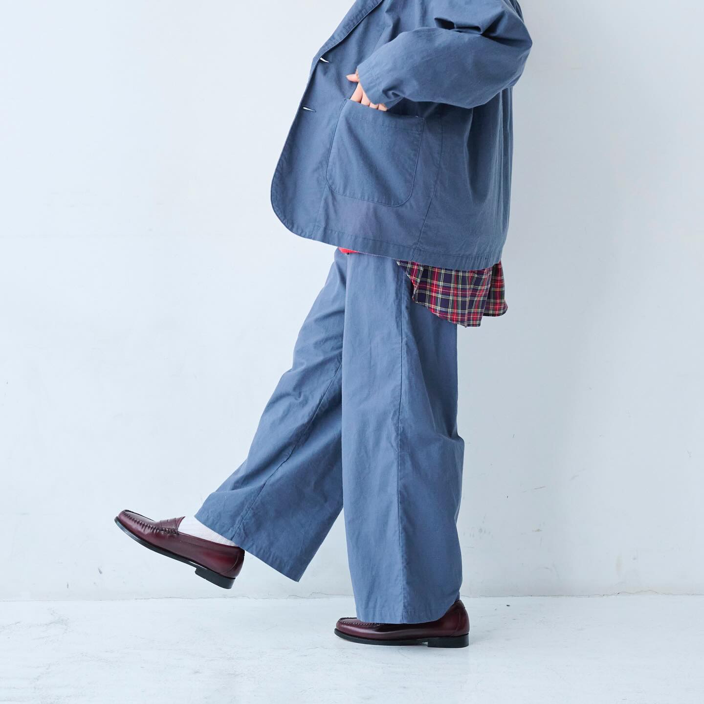 2025AW Collection】 ソフトシーチング ワイドパンツ No.6658051 11月