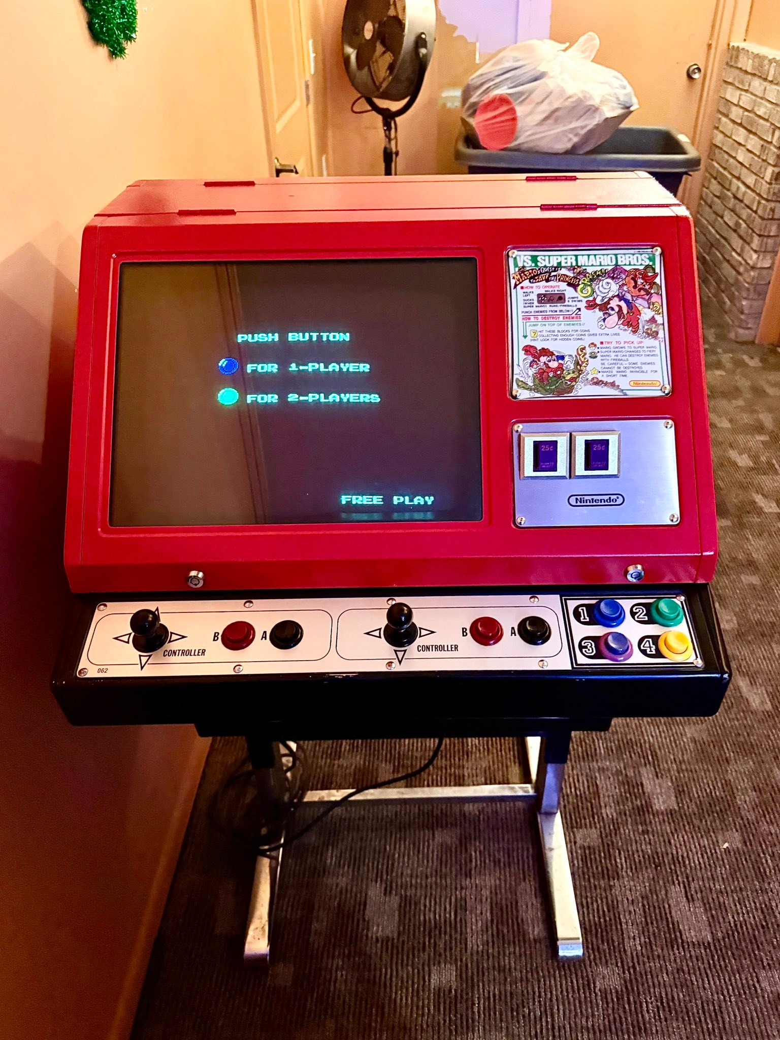 1984 Nintendo Red Tent aka the Nintendo Vs. DualSystem cocktail