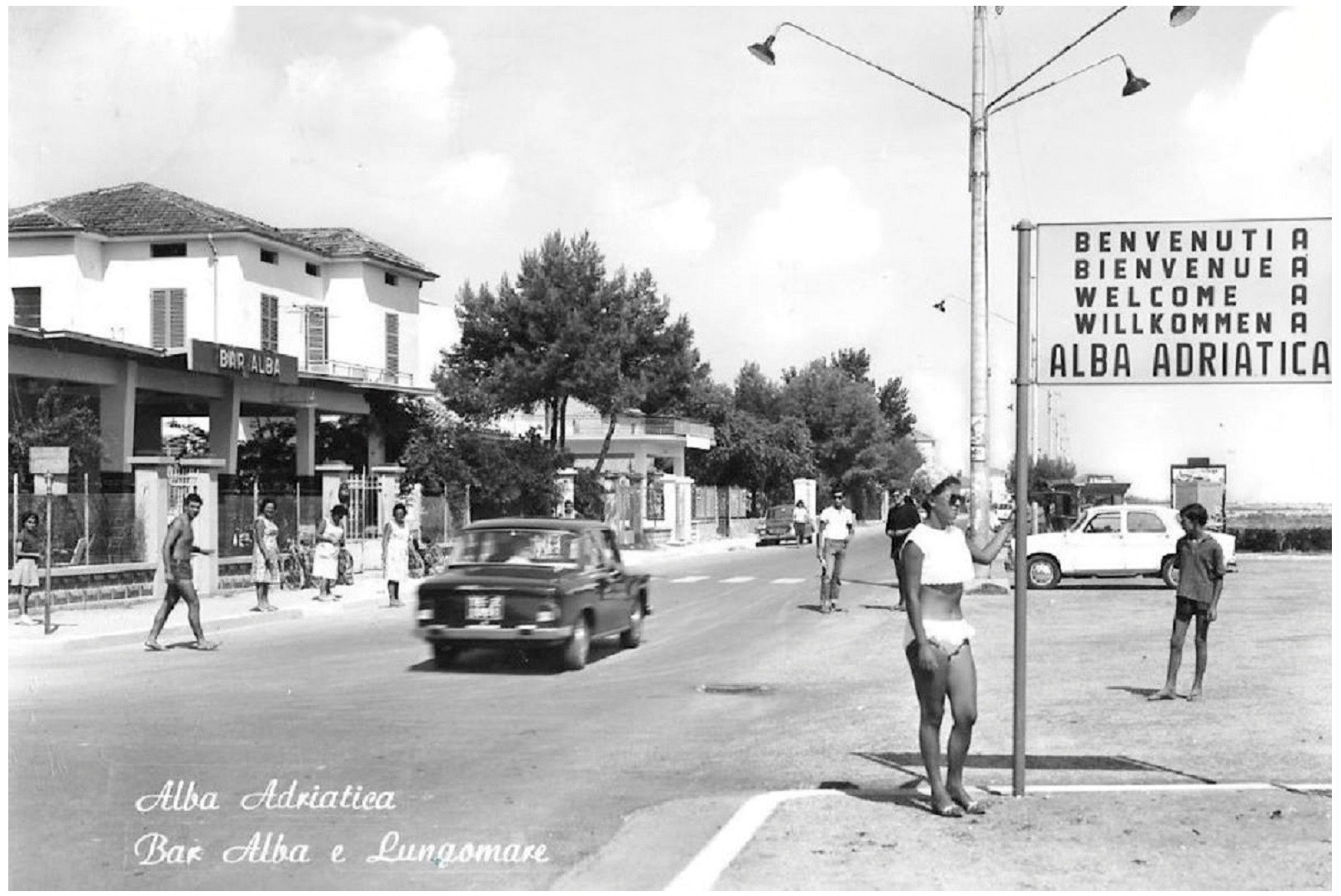 alba-adriatica-te-bar-alba-e-lungomare-marconi-cartolina