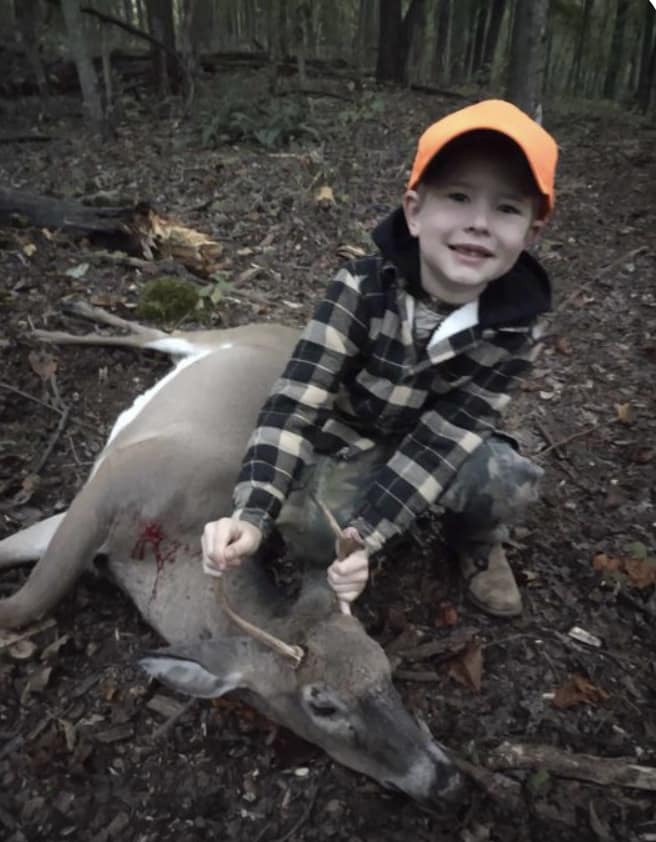 Virginia - Connor Bond, age 6, just killed his first ever deer in ...