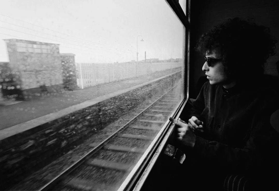 Bob - Tonight, Bob Dylan takes to the stage at the Waterfront Hall in ...