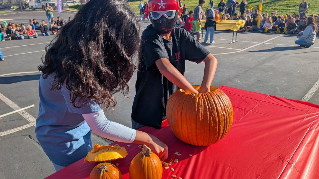 Three Rings Ranch... - Three Rings Ranch Elementary School