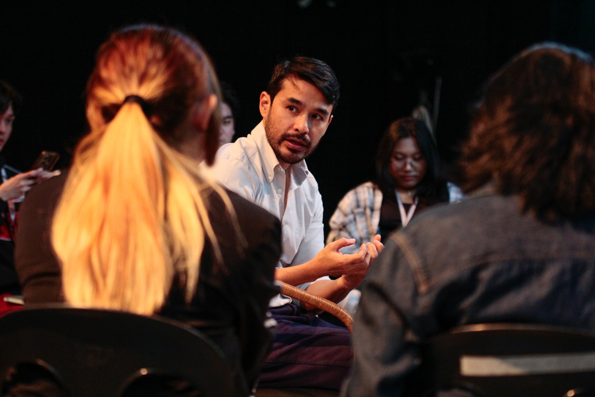 UP - The elective class, “The Art of the Interview” of Dr. Data T ...