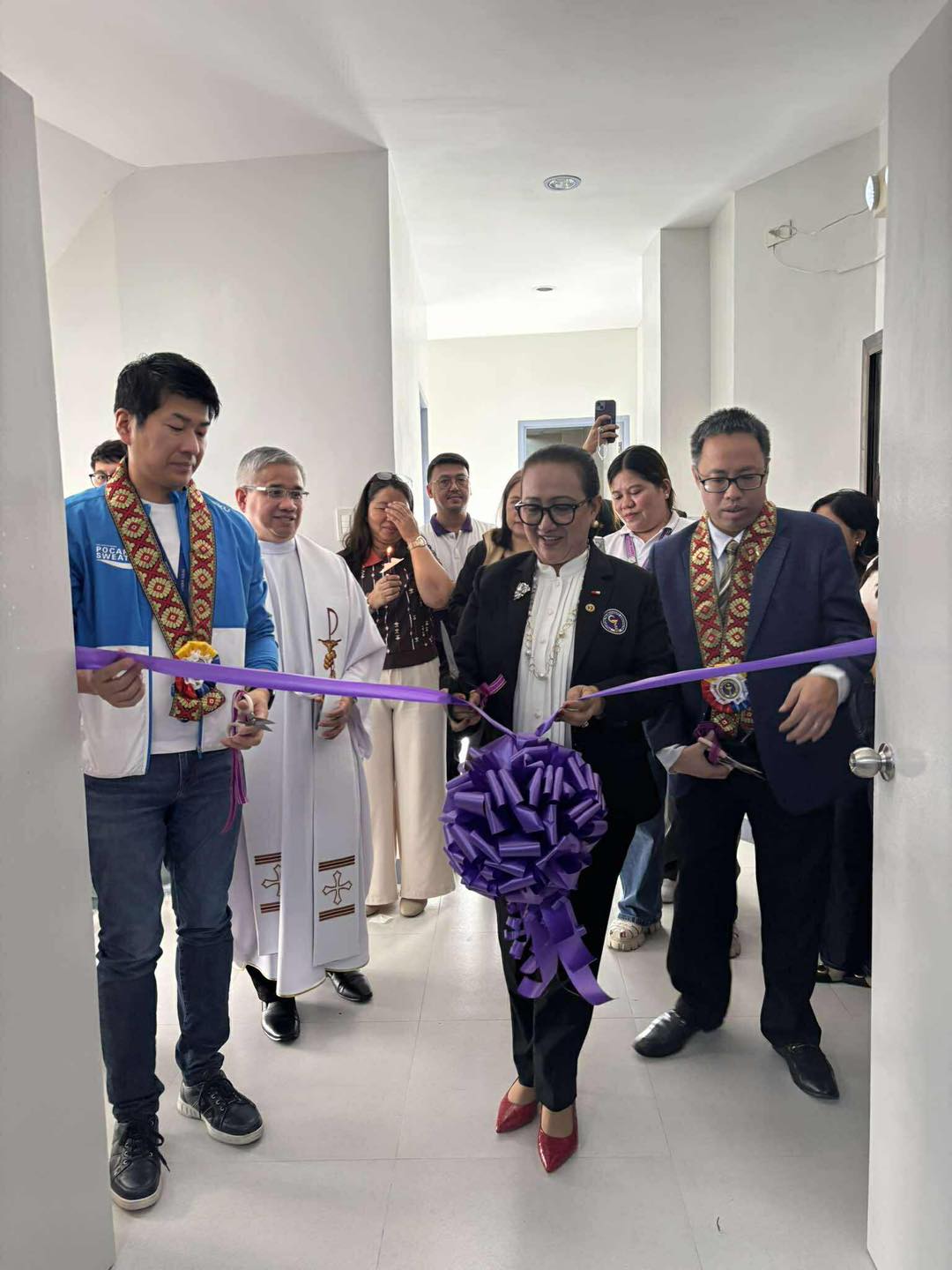 Philippine... - Philippine Pharmacists Association Inc.