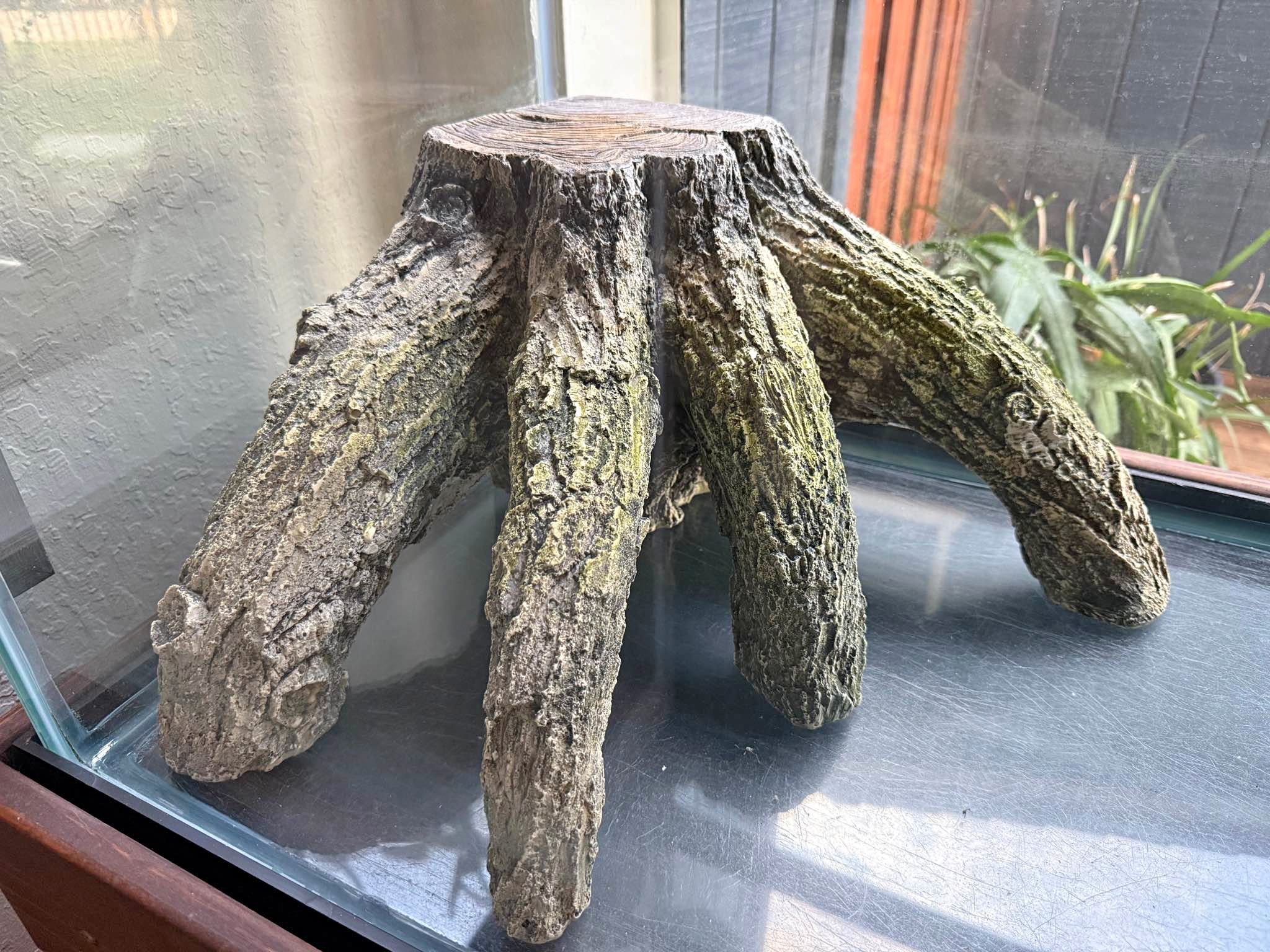 Thrive Tree Stump Turtle Dock - Statues & Lawn Ornaments - Discovery ...