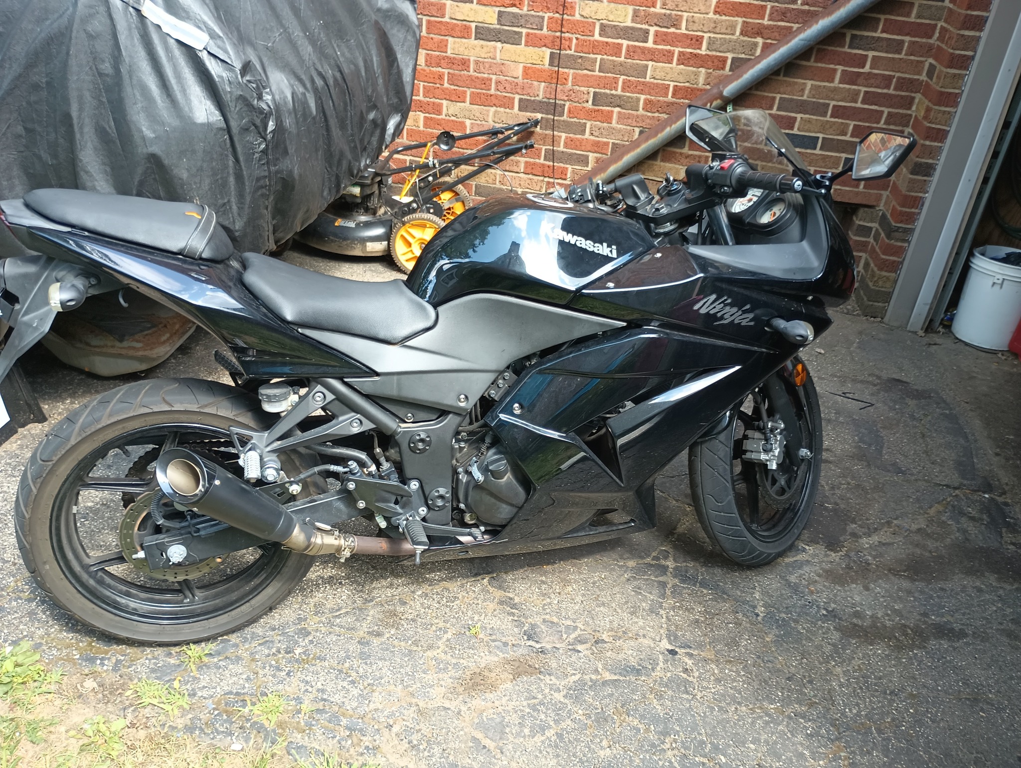 Just picked up this little ripper 2011 6500 miles