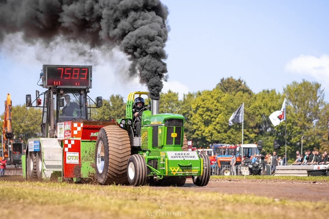 Truck- en... - Truck- en Tractorpulling Erichem