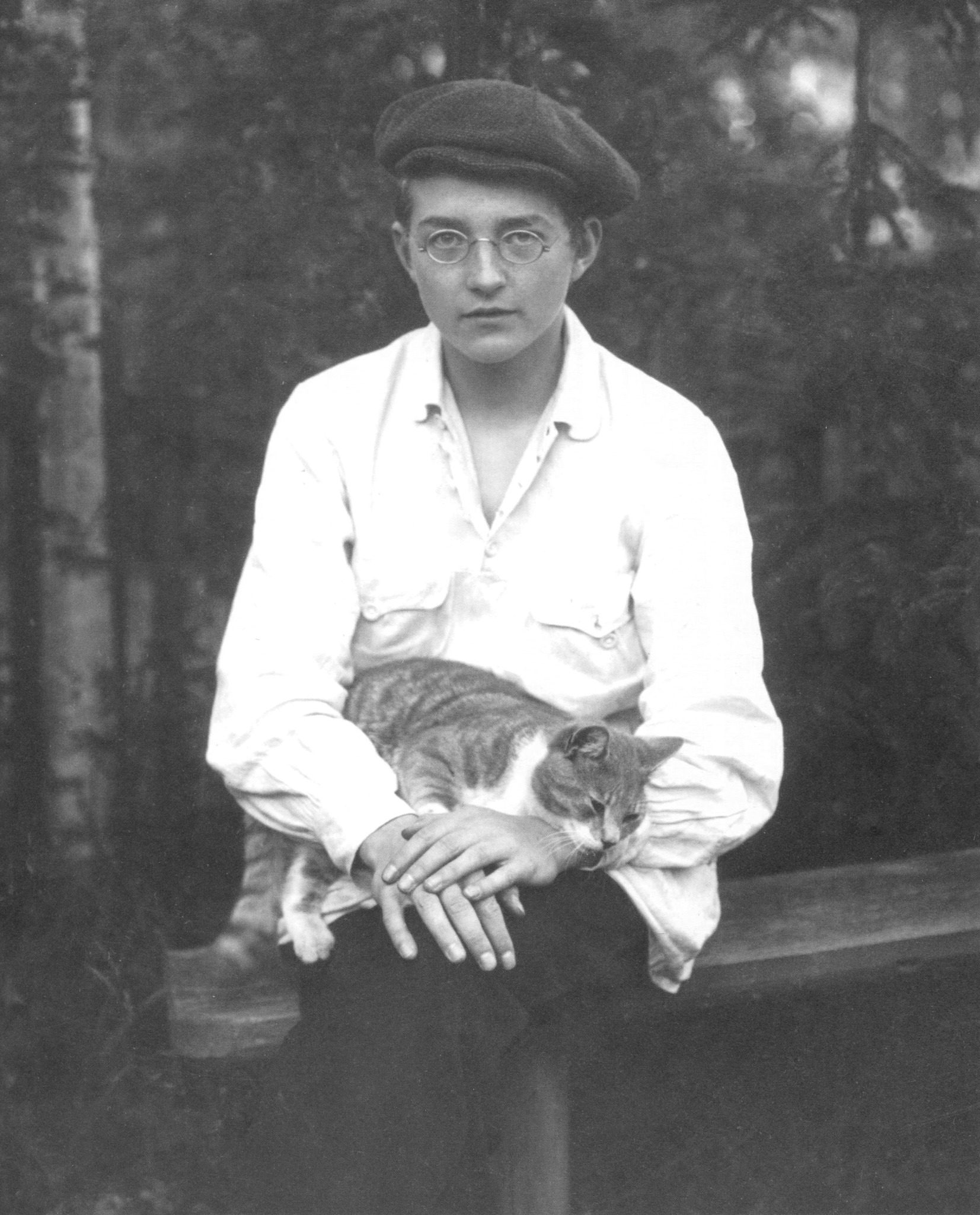 DSCH - One of the most popular images of Dmitri Shostakovich, just ...