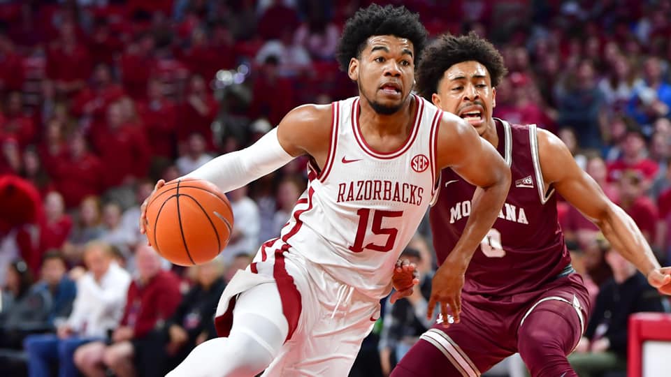 The Razorbacks fall 77-70... - The Scoop and Scores Podcast | Facebook