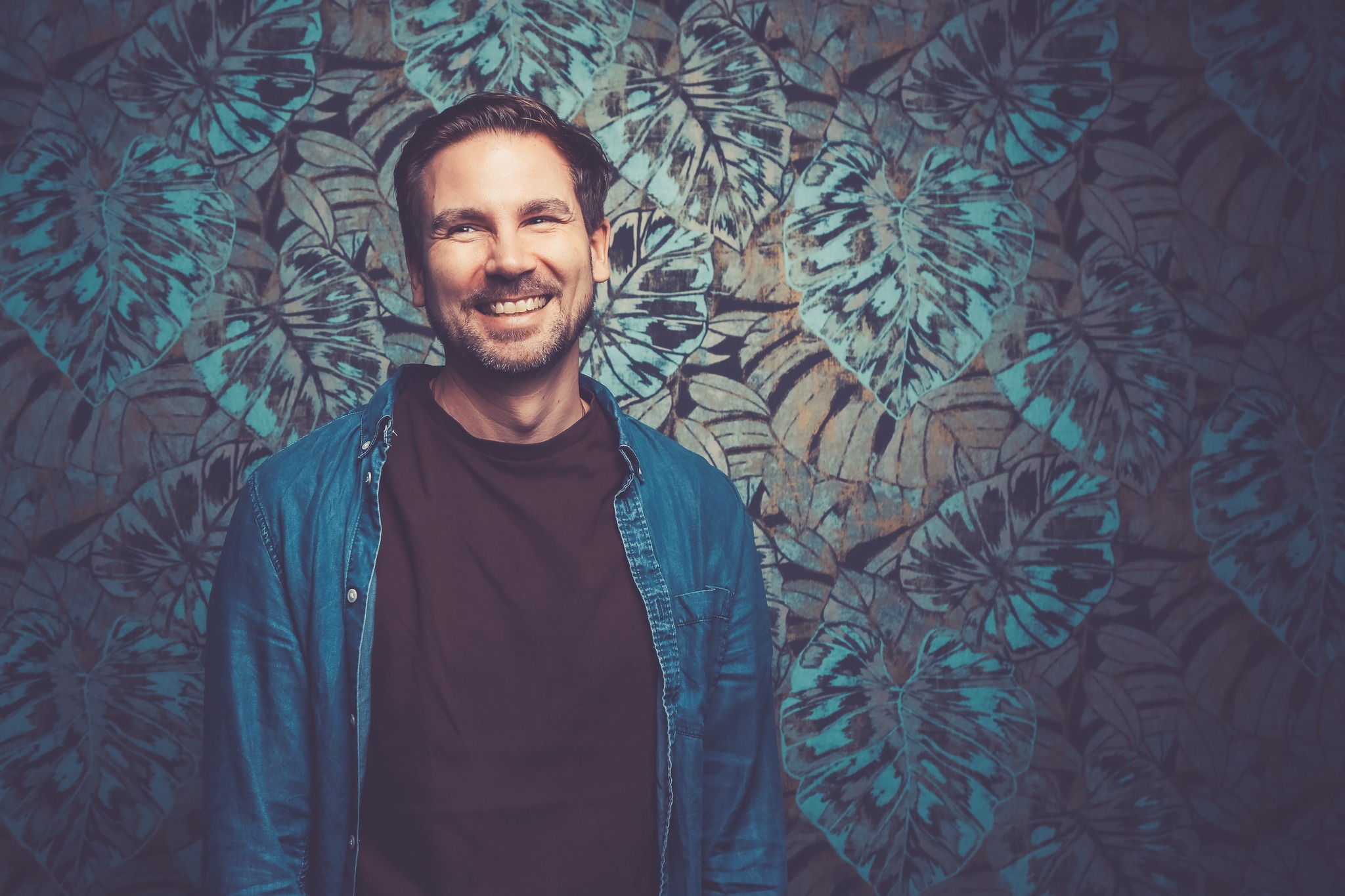 SINGER SONGWRITER SLAM // Musikwettstreit moderiert von Jens Wienand