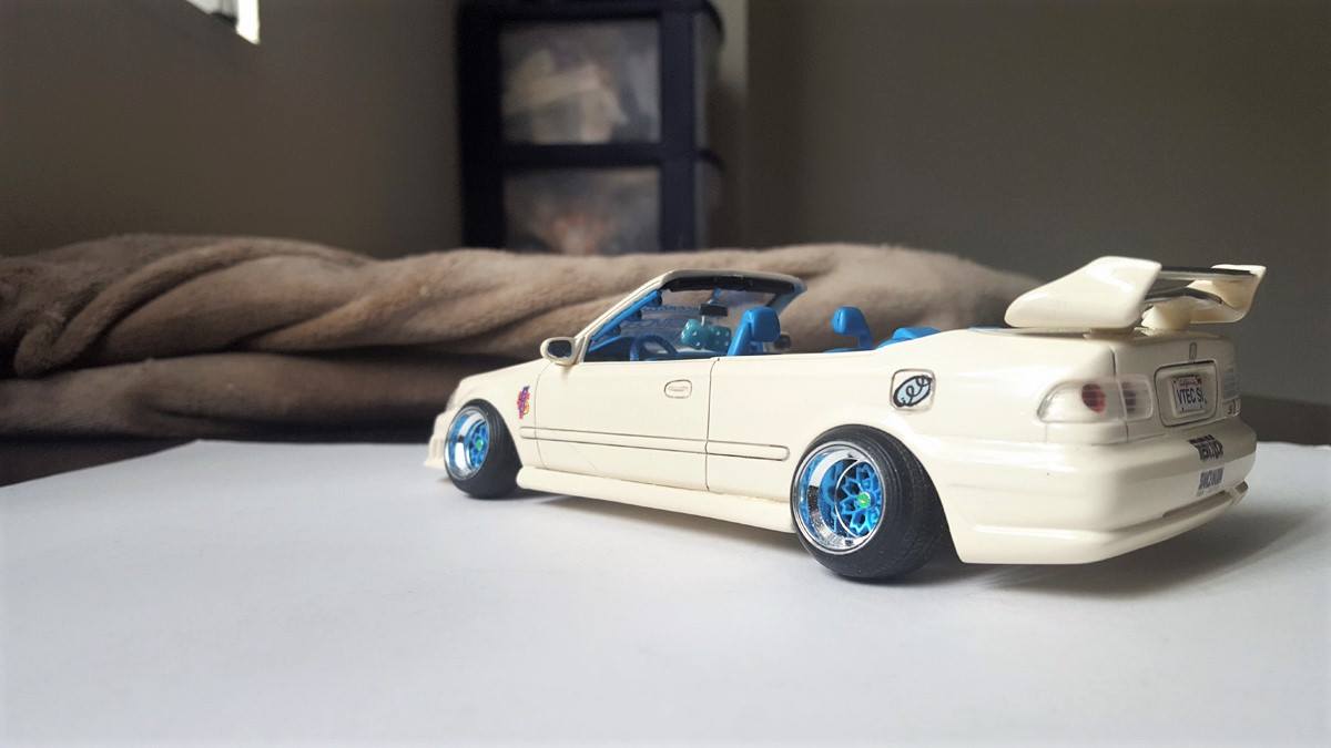 Honda Civic coupe + model,Revell scale 1:25👋