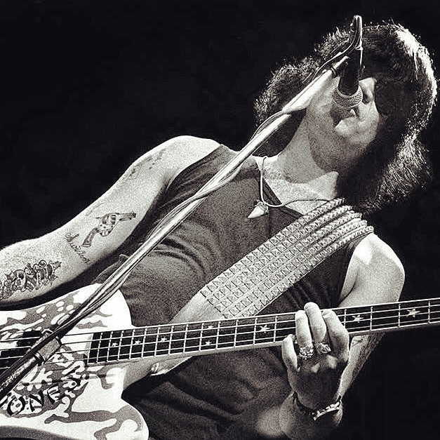 Dee Dee Ramone, 1989. Here's Dee Dee on stage at Rodon Club